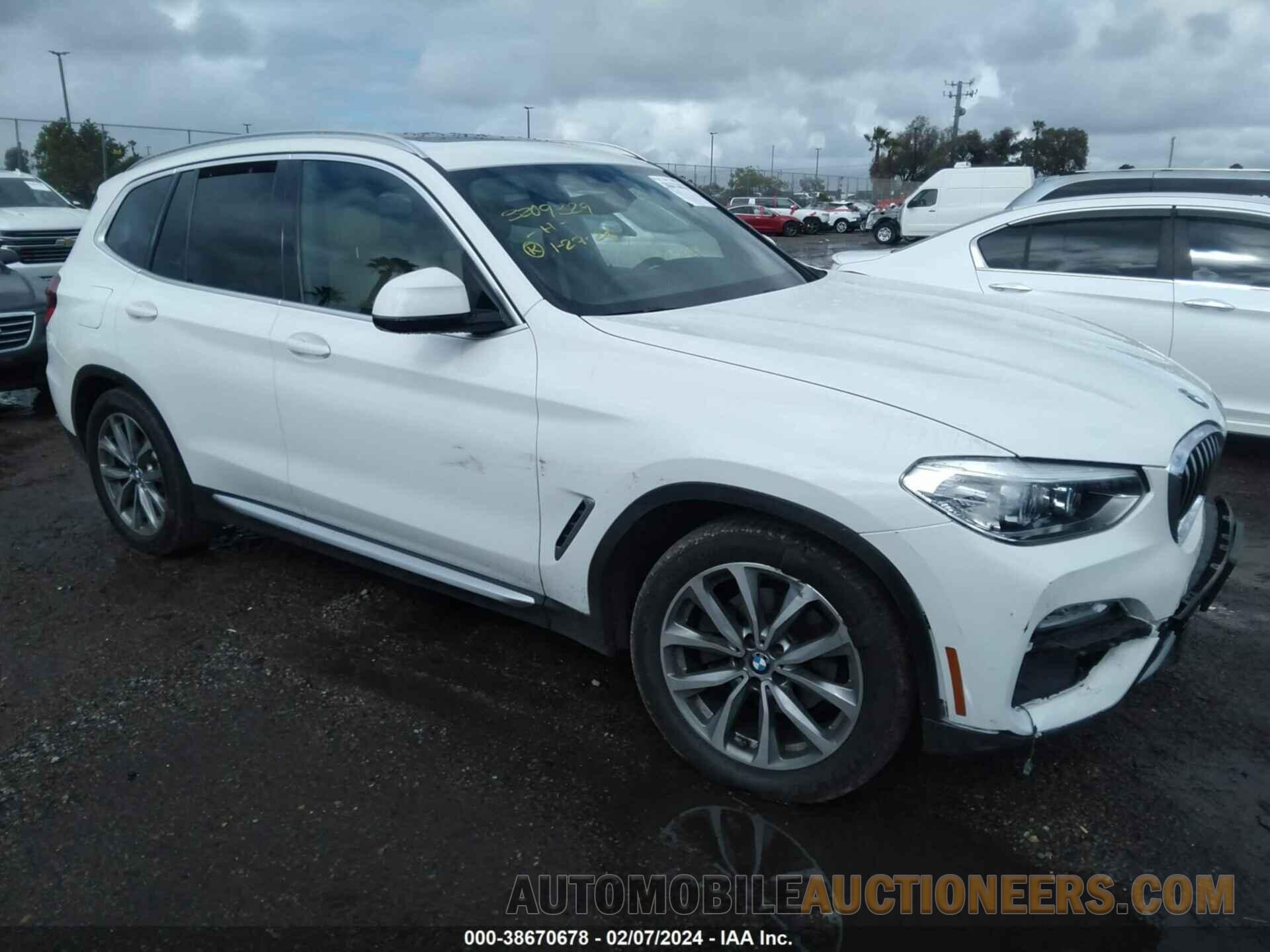 5UXTR7C56KLF36649 BMW X3 2019