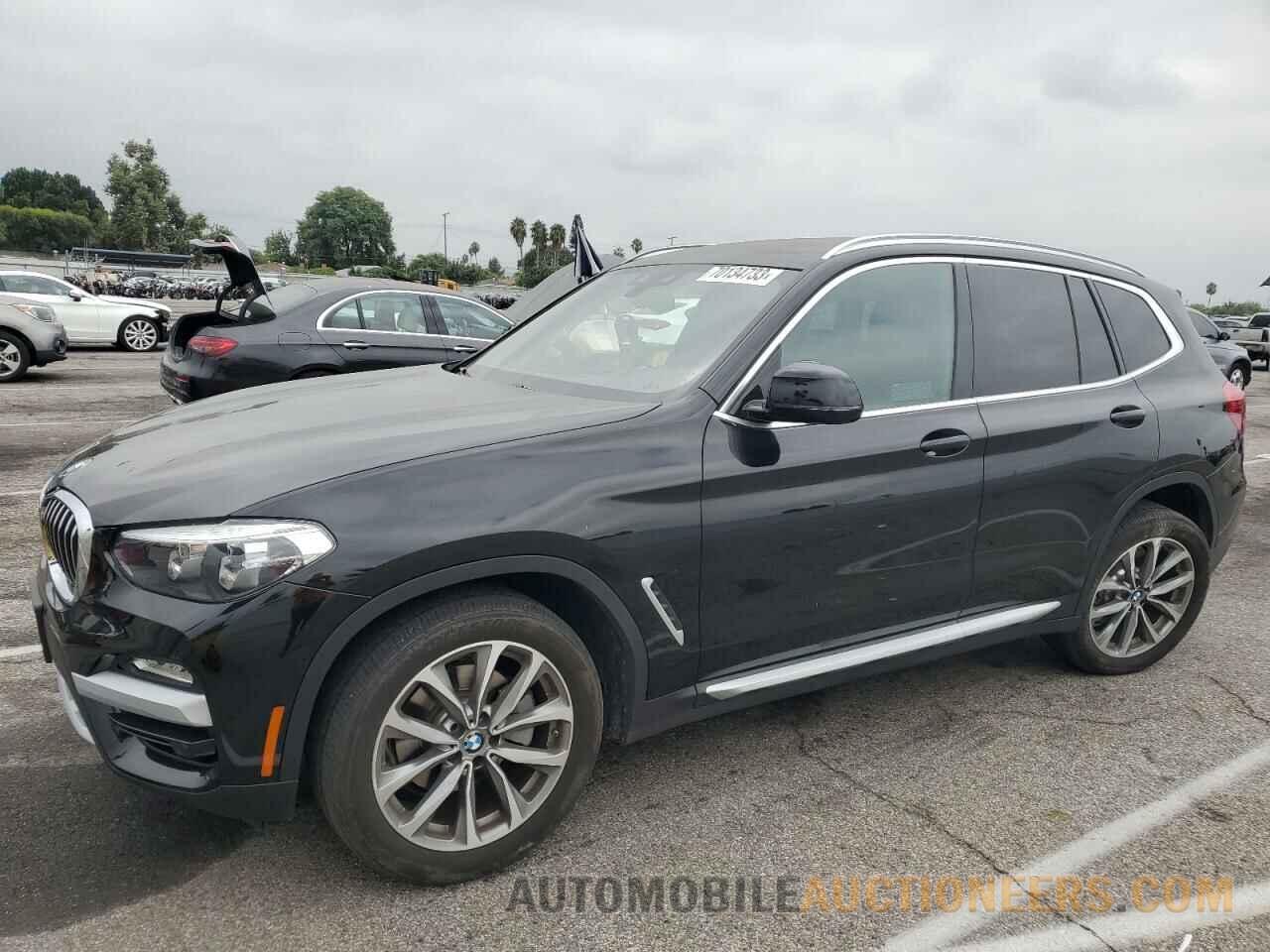 5UXTR7C56KLR49135 BMW X3 2019