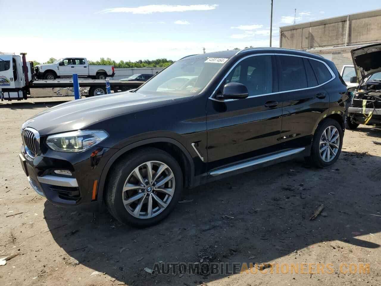 5UXTR7C57KLE88899 BMW X3 2019