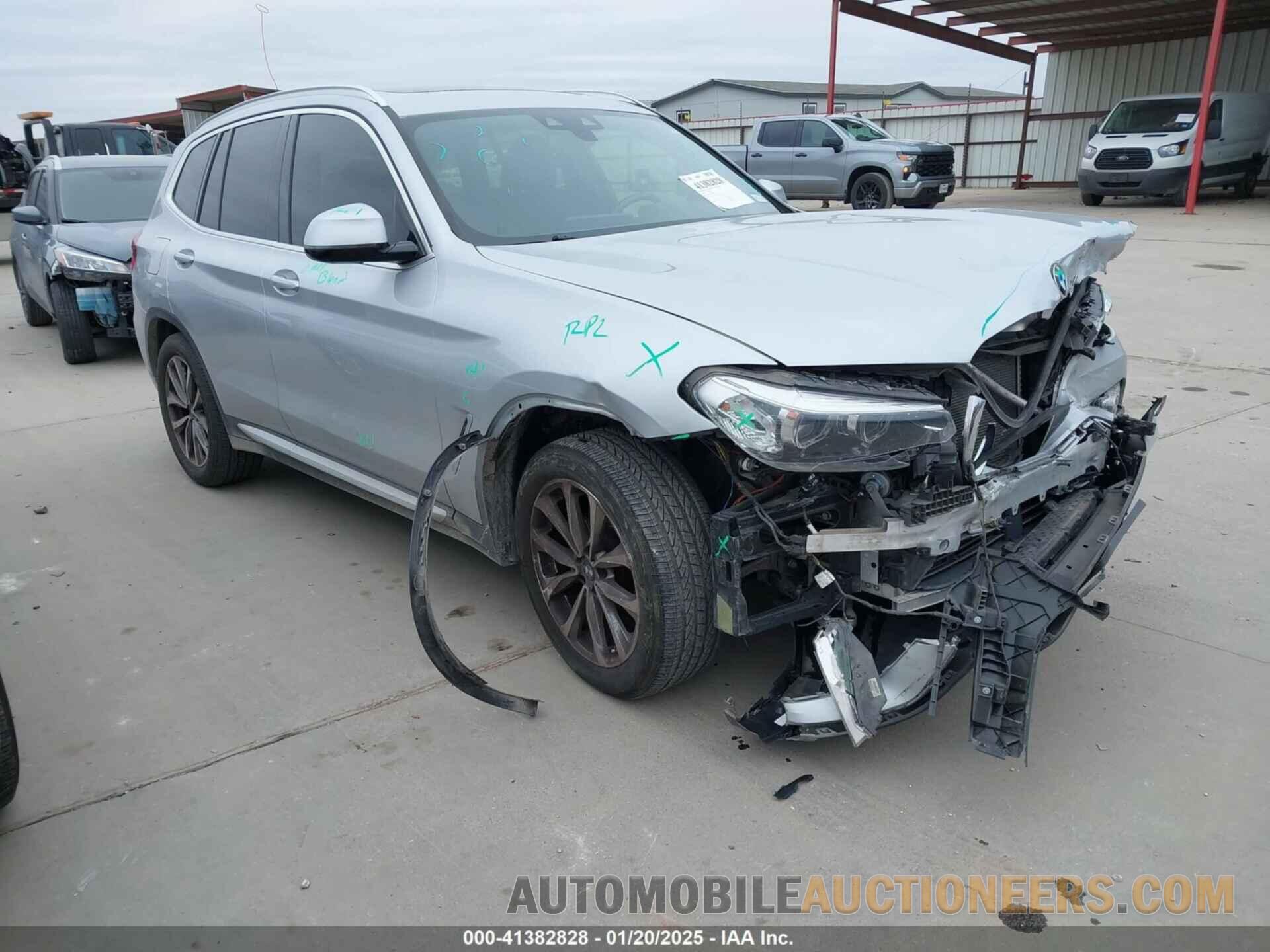 5UXTR7C57KLE96260 BMW X3 2019