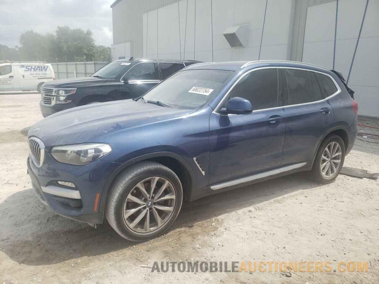 5UXTR7C57KLF26082 BMW X3 2019