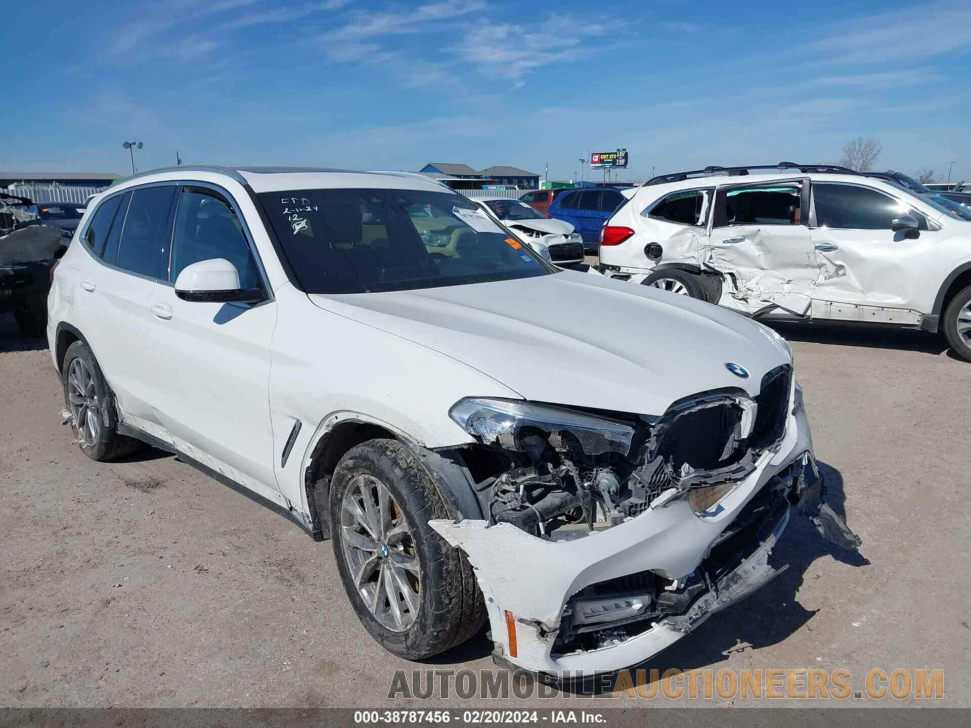 5UXTR7C57KLF36868 BMW X3 2019