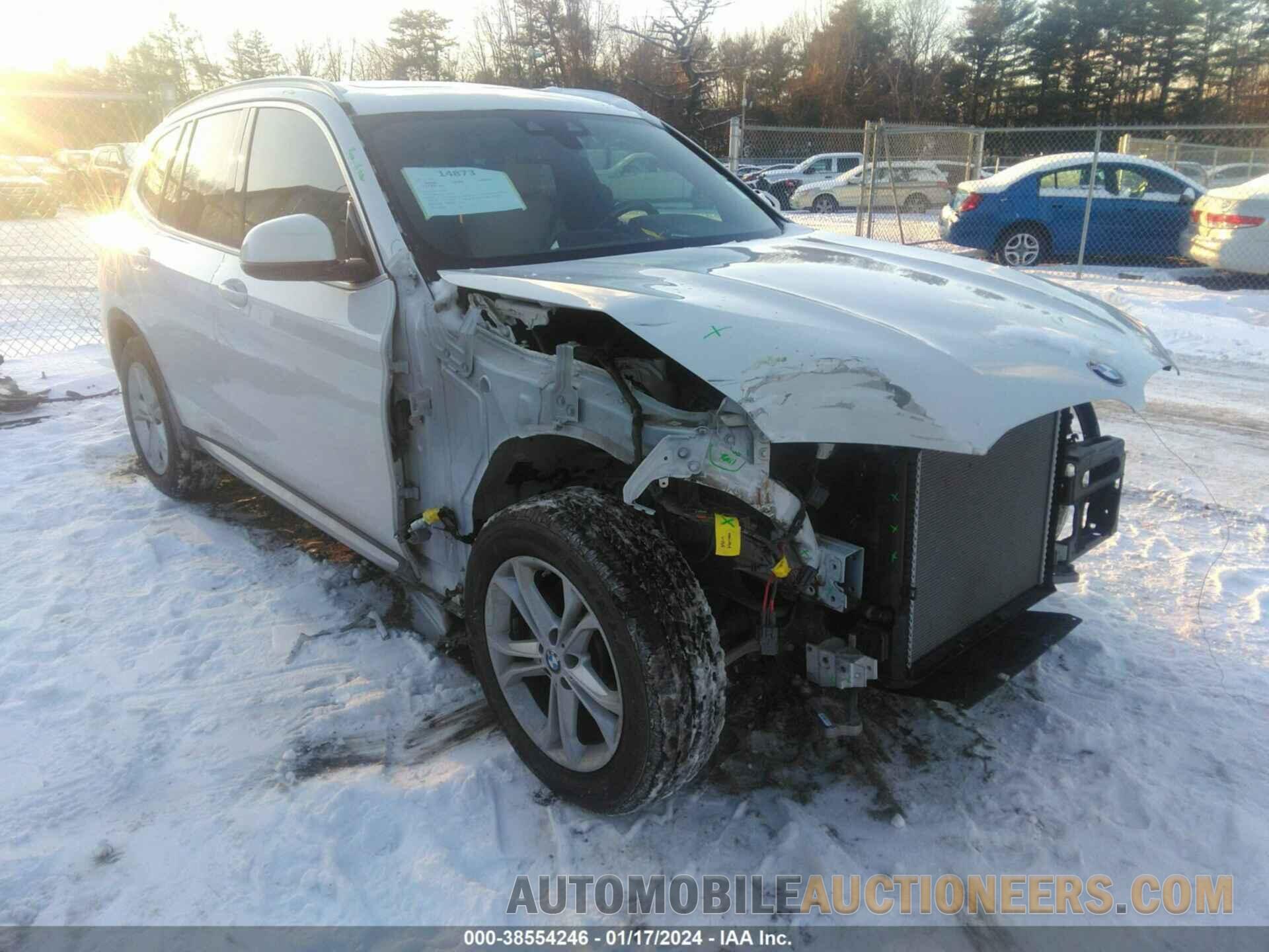 5UXTR7C58KLR38766 BMW X3 2019