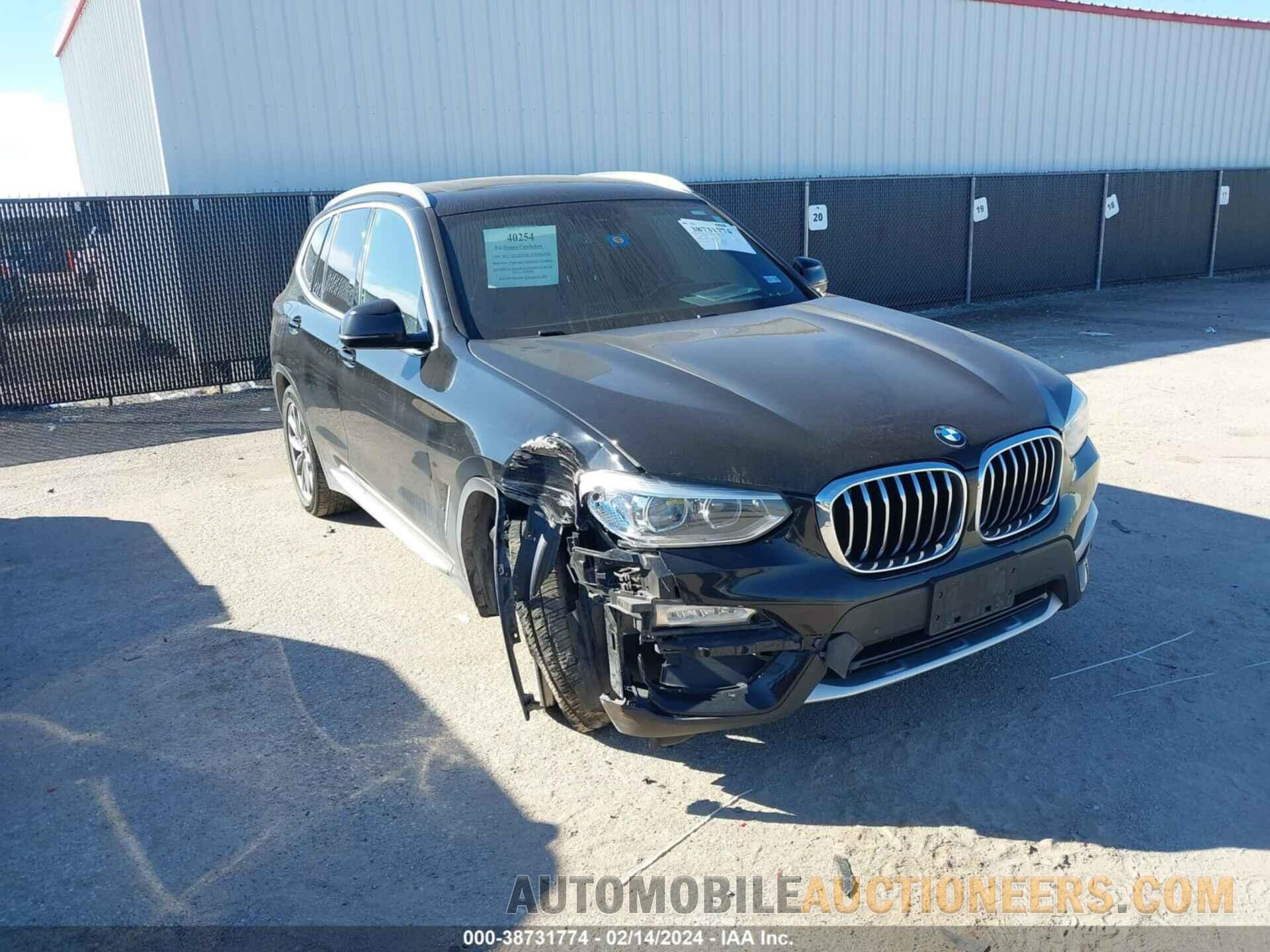 5UXTR7C59KLF27671 BMW X3 2019