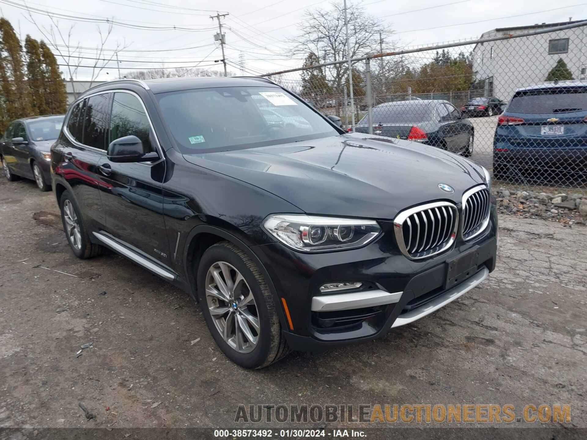 5UXTR9C50JLC76601 BMW X3 2018