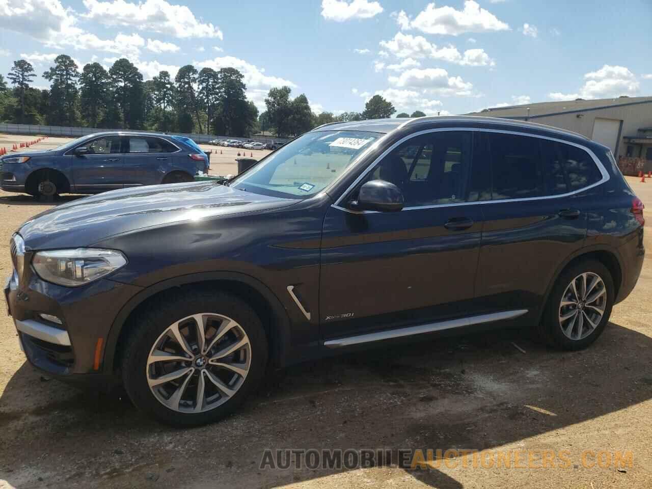 5UXTR9C50JLC78901 BMW X3 2018