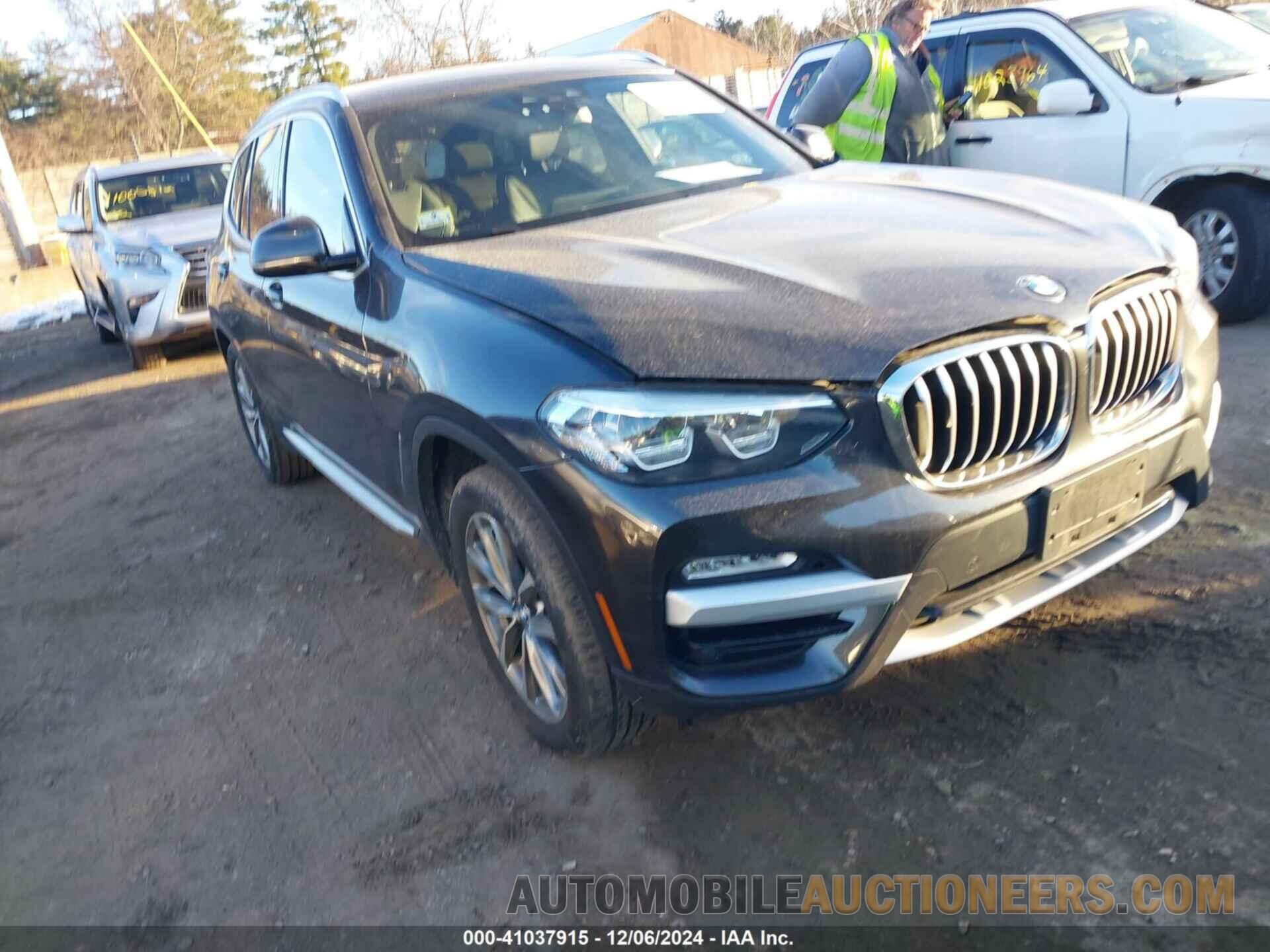 5UXTR9C50KLE14123 BMW X3 2019