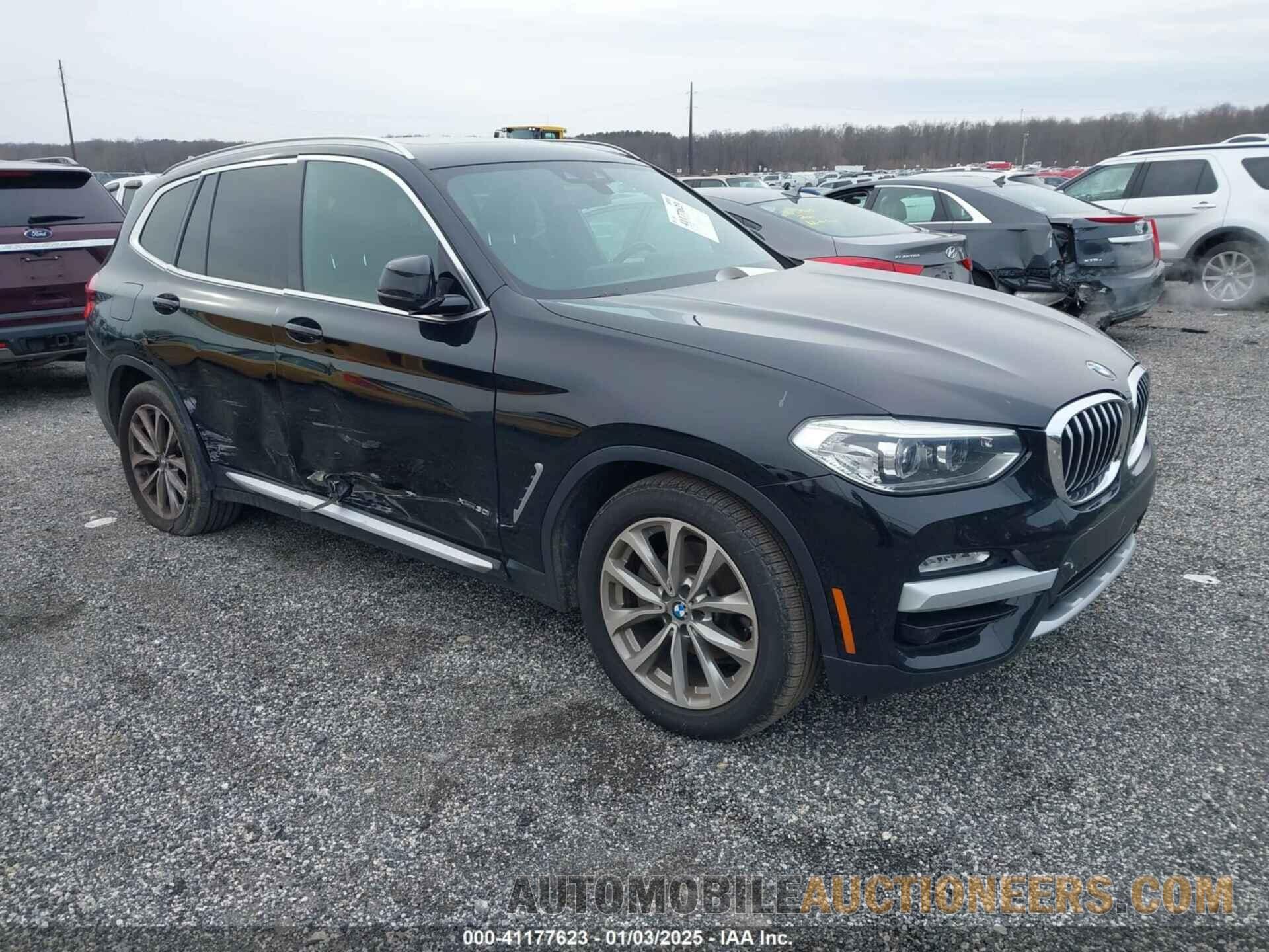 5UXTR9C51JLC74176 BMW X3 2018