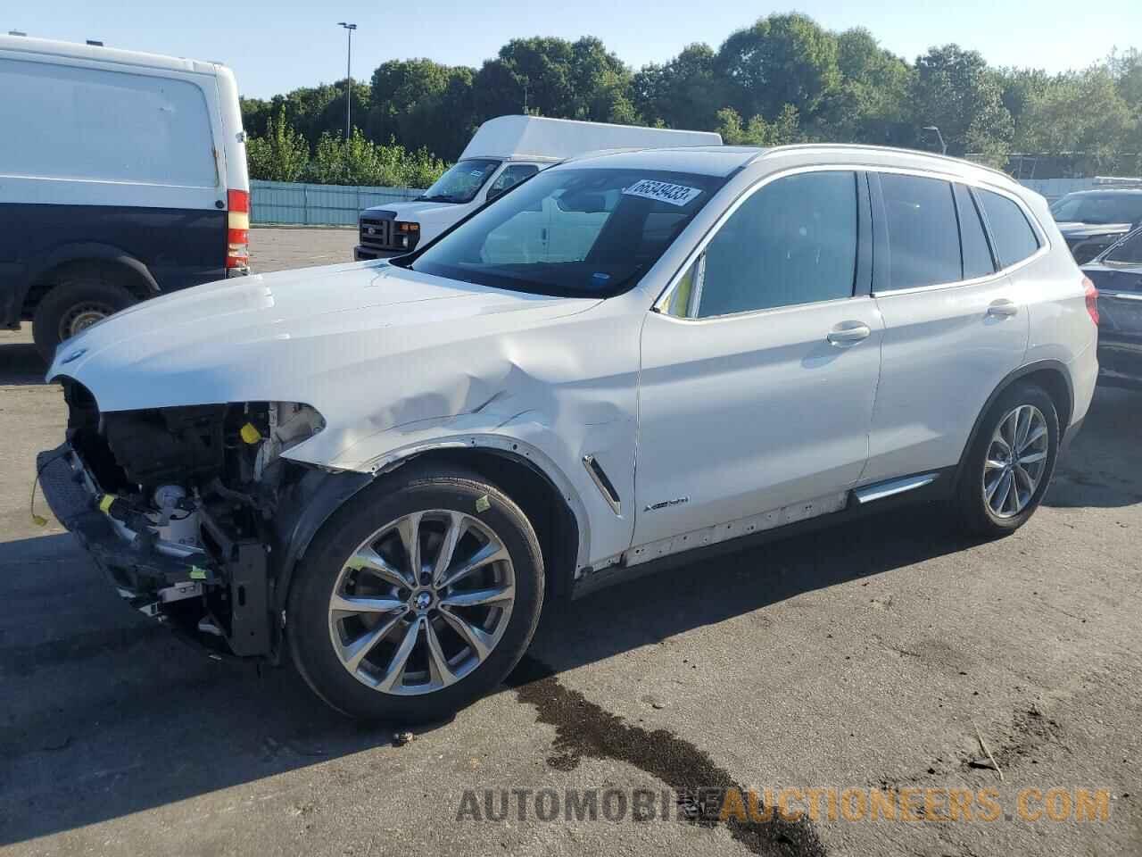 5UXTR9C52JLC73909 BMW X3 2018