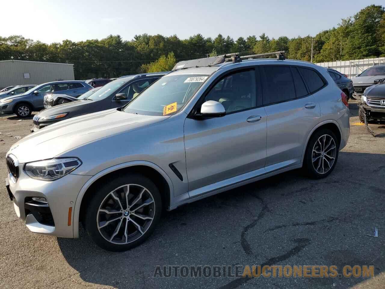 5UXTR9C52JLD63075 BMW X3 2018