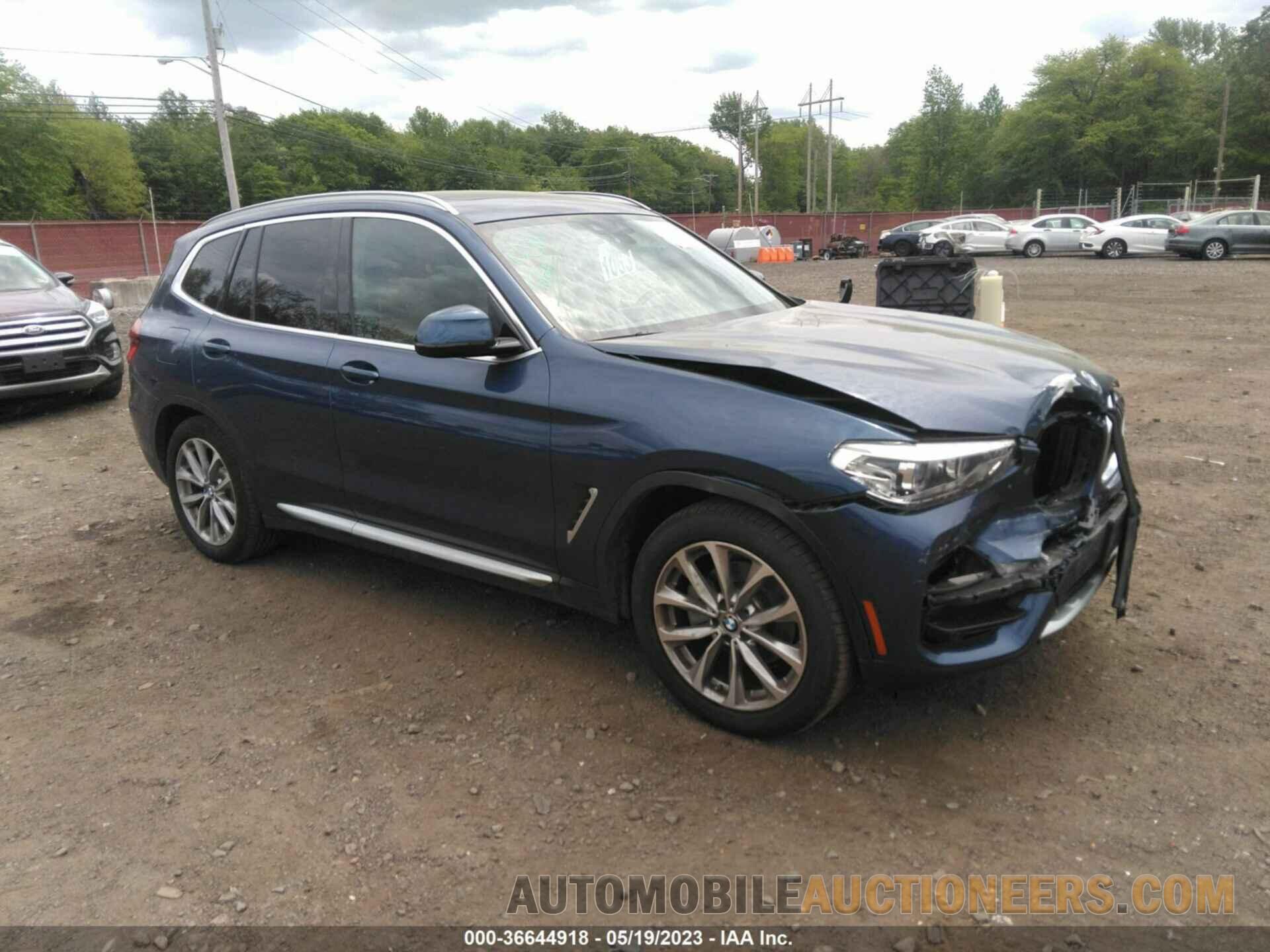 5UXTR9C52KLE11823 BMW X3 2019