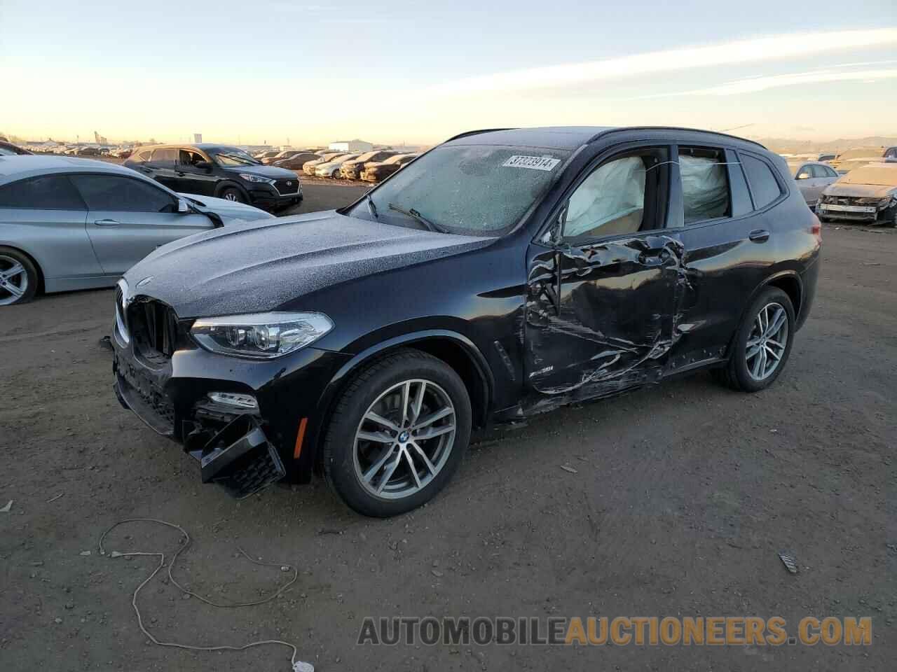 5UXTR9C53JLC83946 BMW X3 2018