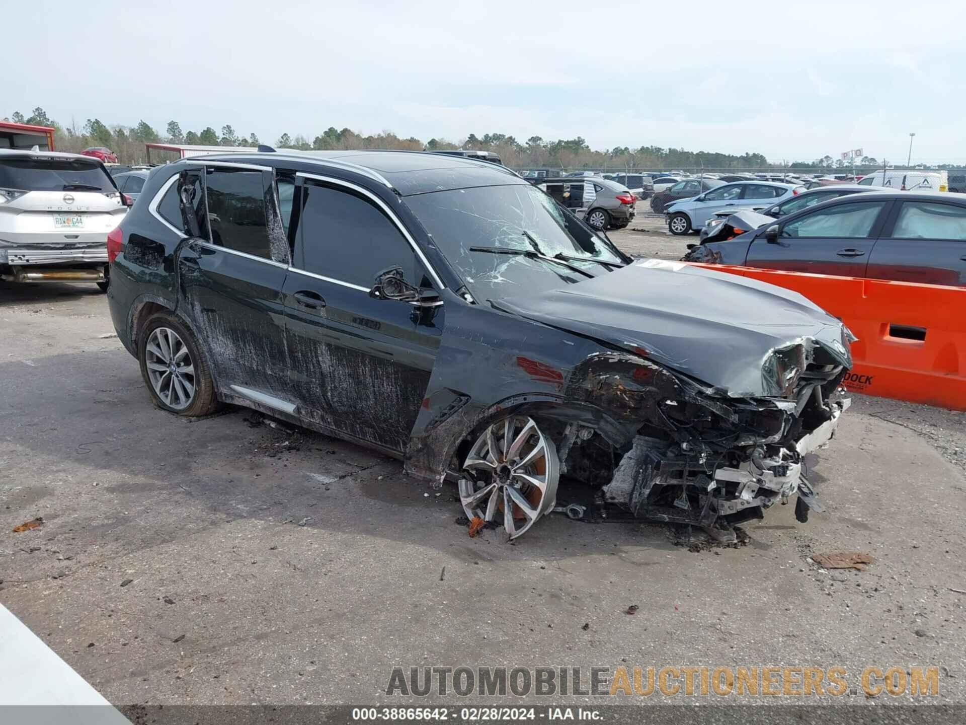 5UXTR9C53JLD74828 BMW X3 2018