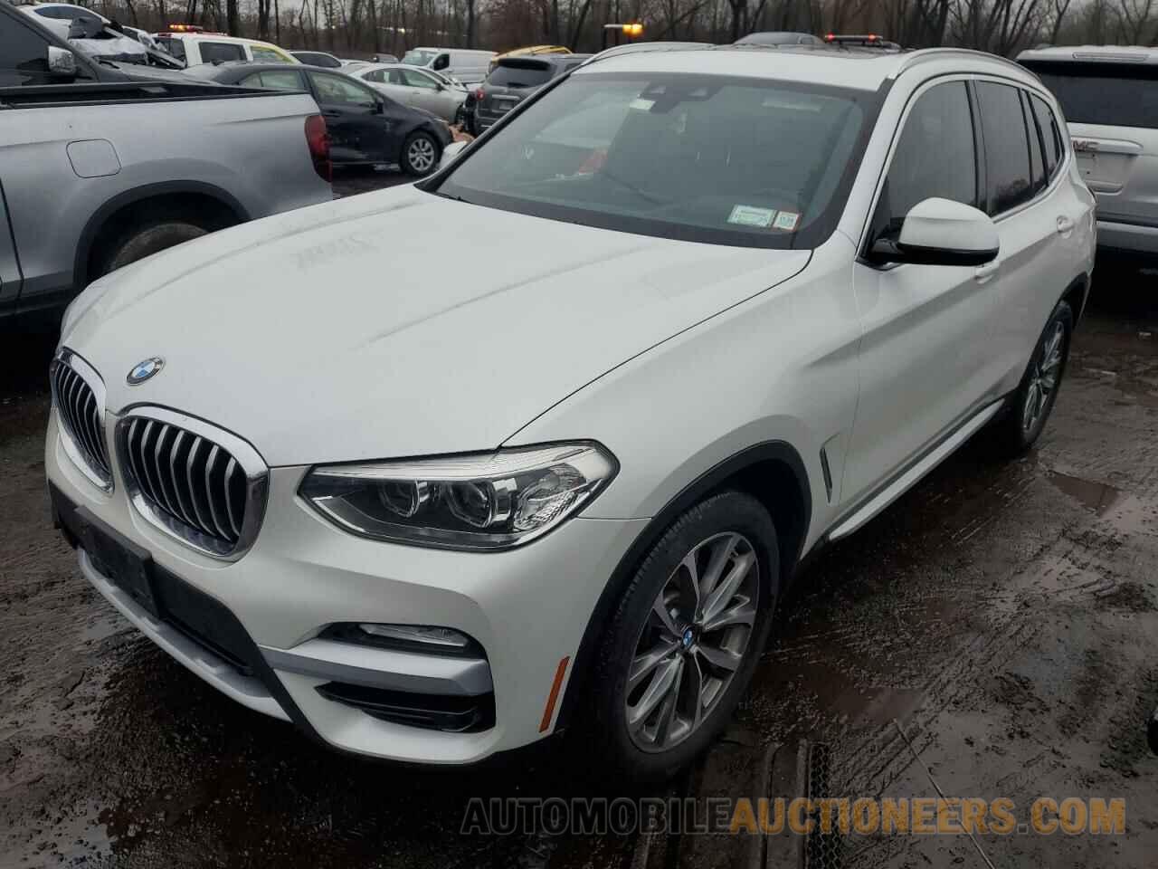 5UXTR9C53KLD98015 BMW X3 2019