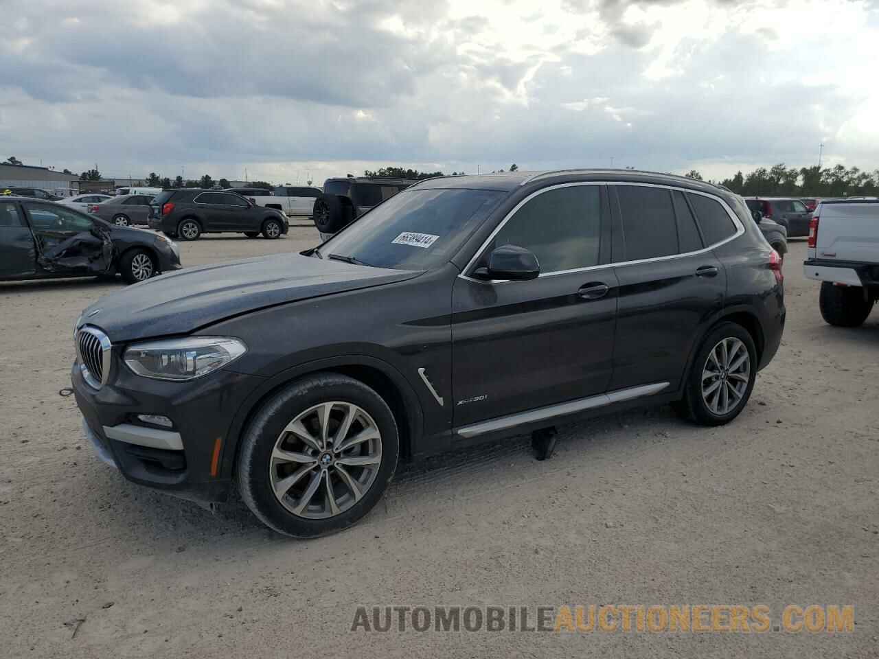 5UXTR9C54JLC82417 BMW X3 2018