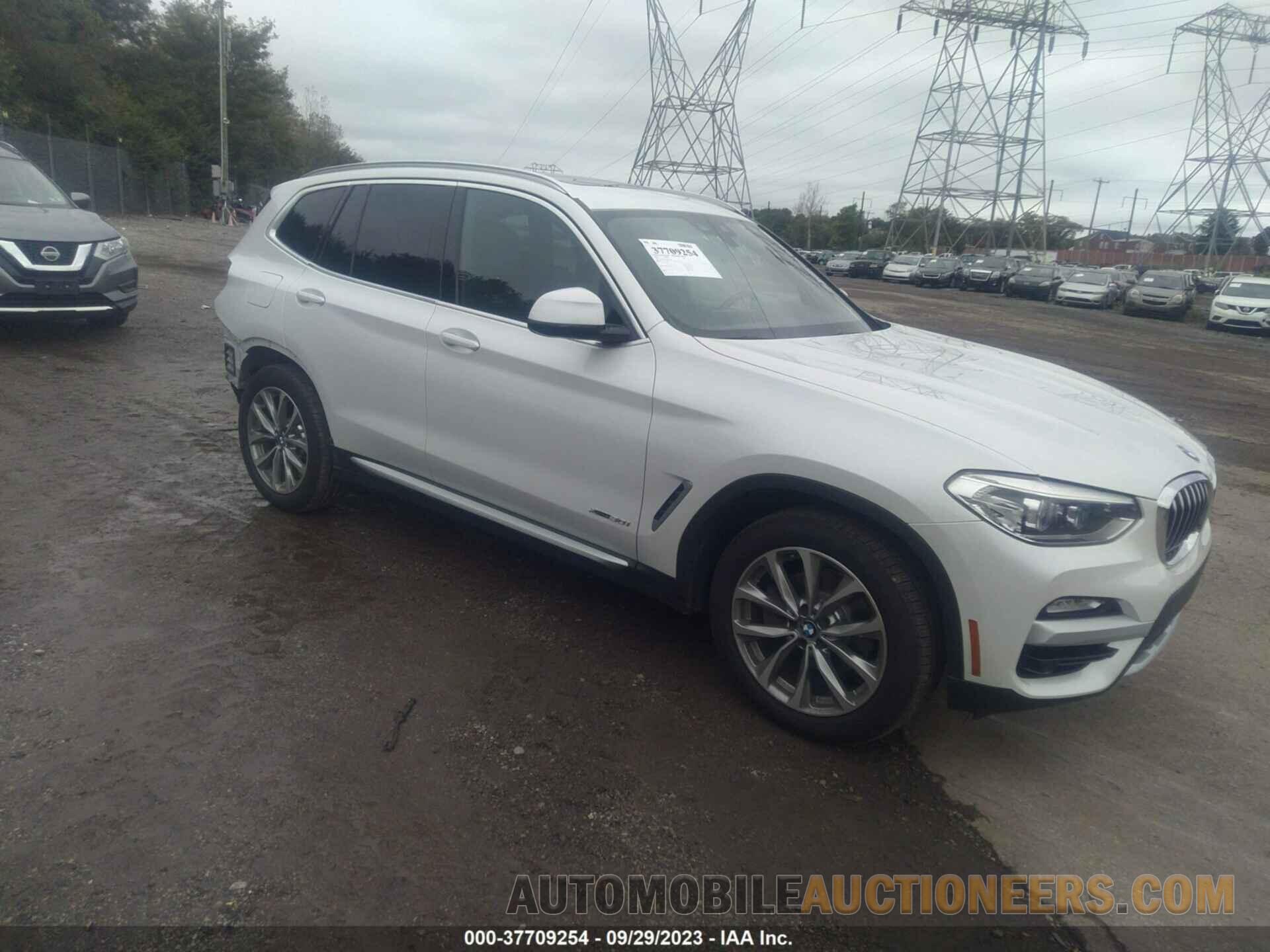 5UXTR9C54JLD57813 BMW X3 2018