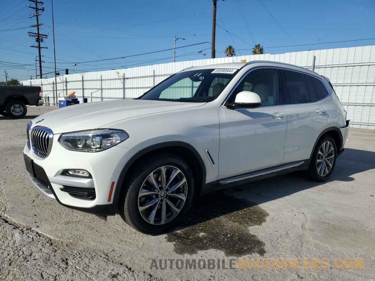 5UXTR9C54JLD70917 BMW X3 2018