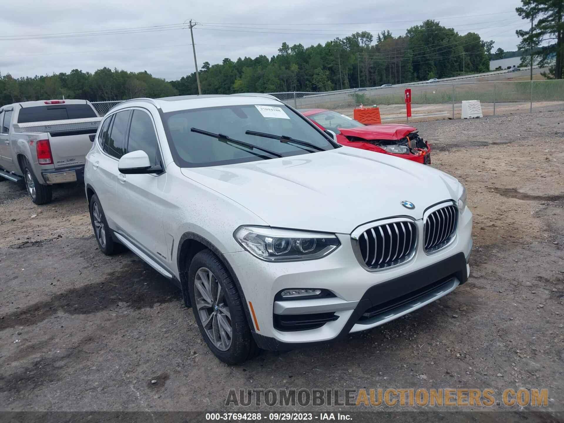 5UXTR9C55JLC75377 BMW X3 2018