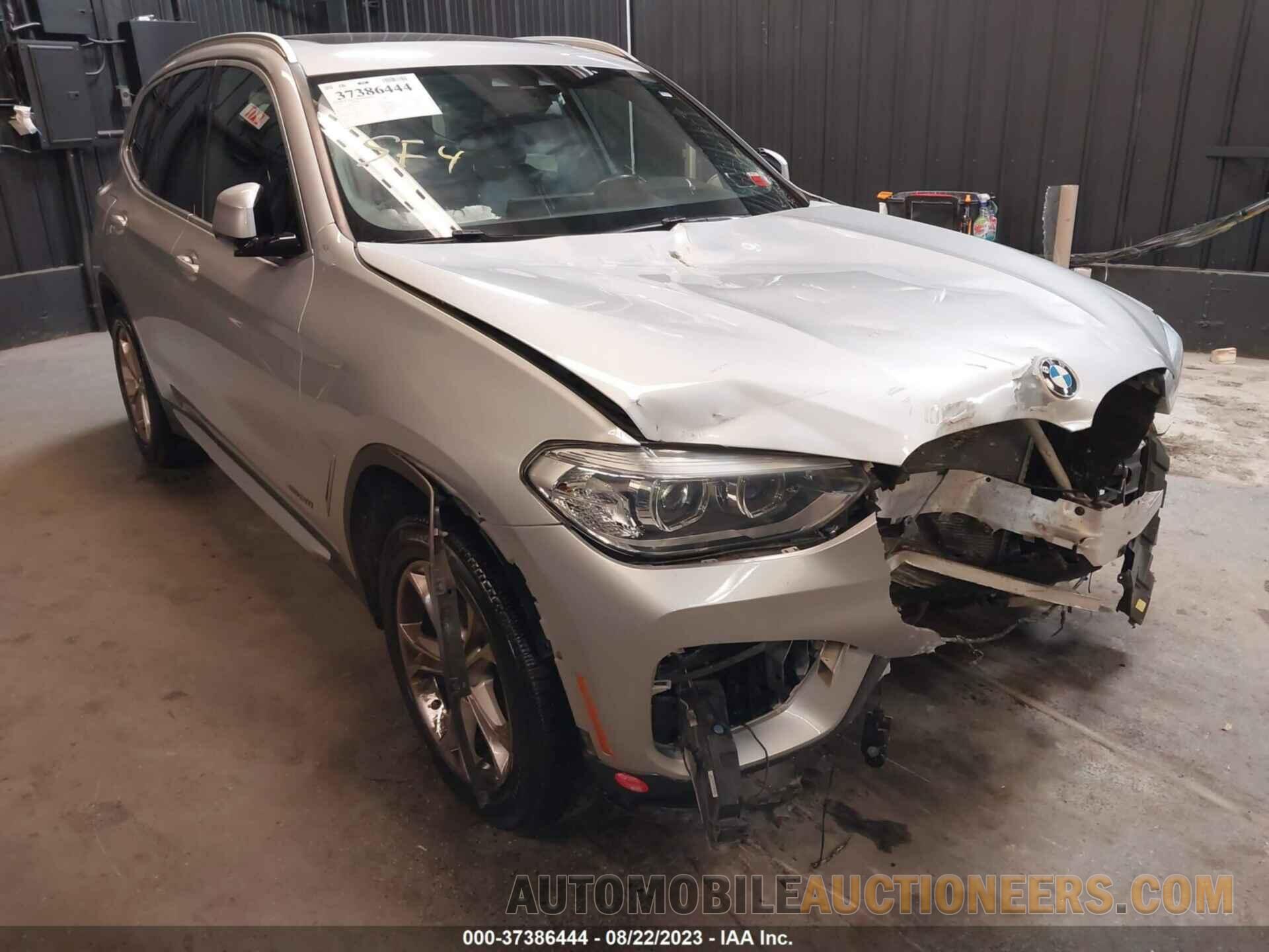 5UXTR9C55JLC83513 BMW X3 2018