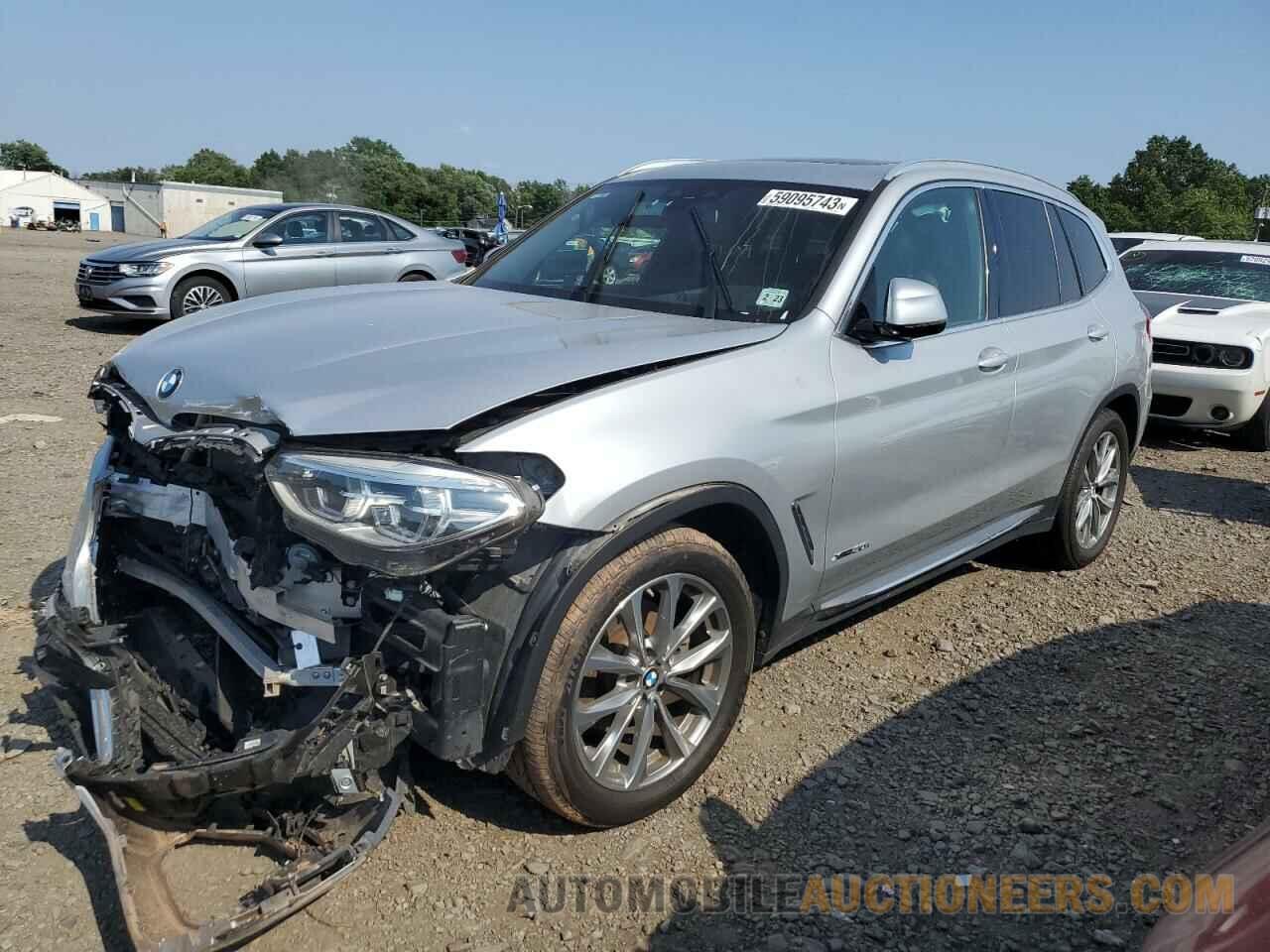 5UXTR9C55JLC84015 BMW X3 2018