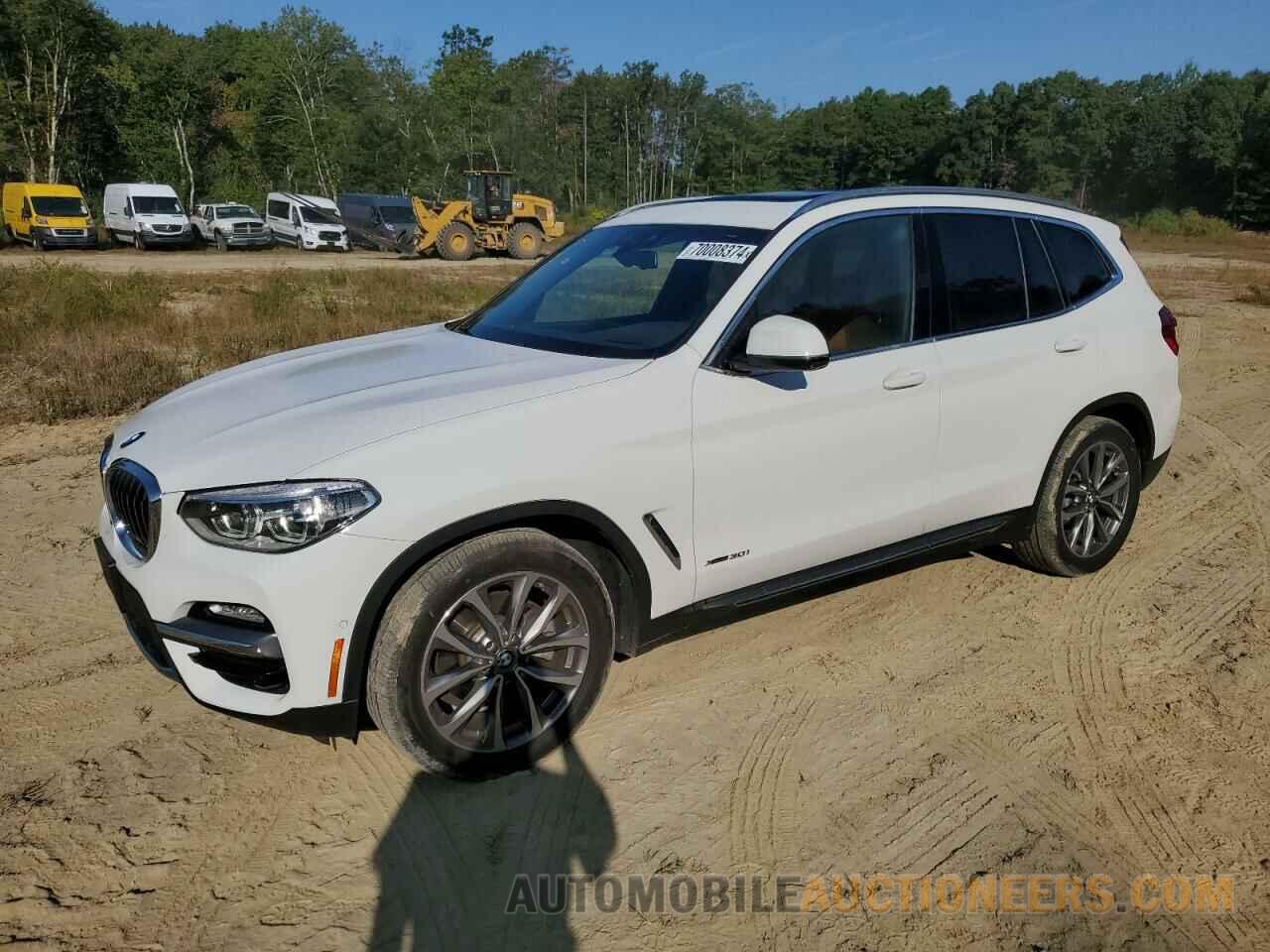 5UXTR9C55JLD59215 BMW X3 2018