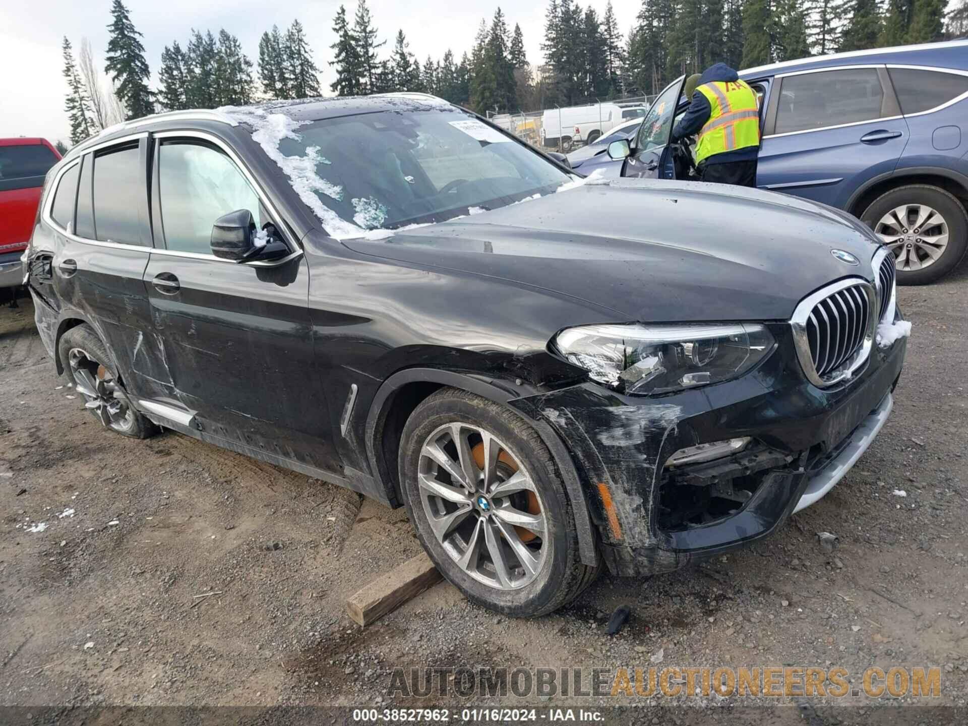 5UXTR9C55KLE17566 BMW X3 2019