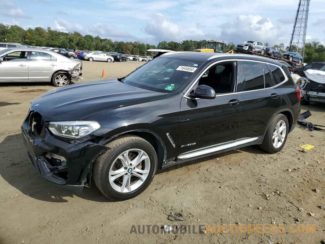 5UXTR9C56JLC73475 BMW X3 2018