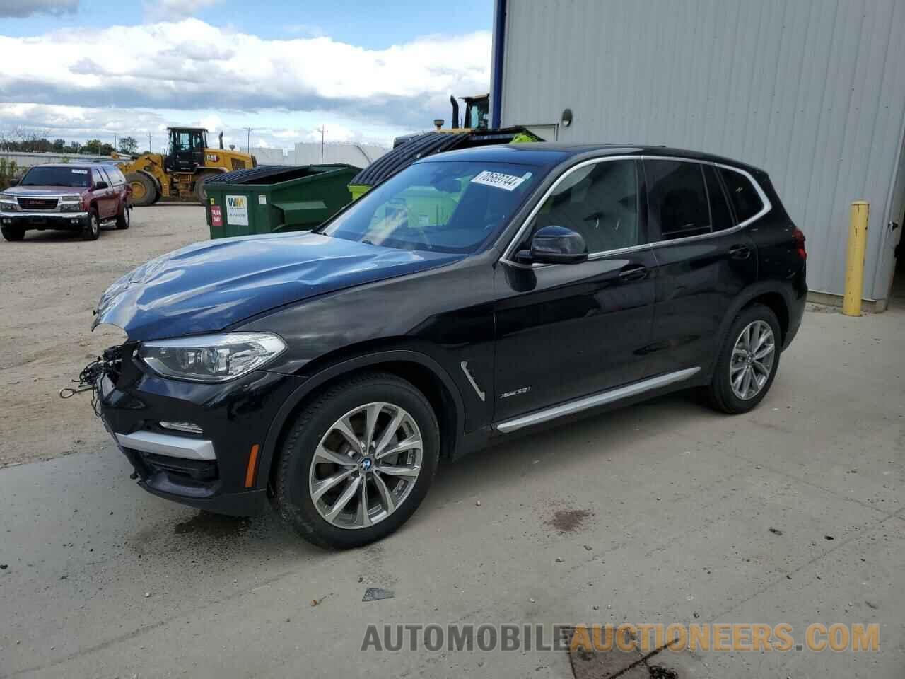 5UXTR9C56JLD59076 BMW X3 2018