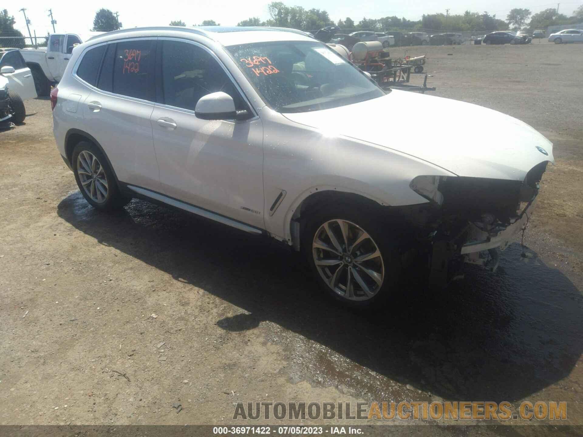 5UXTR9C56JLD65685 BMW X3 2018