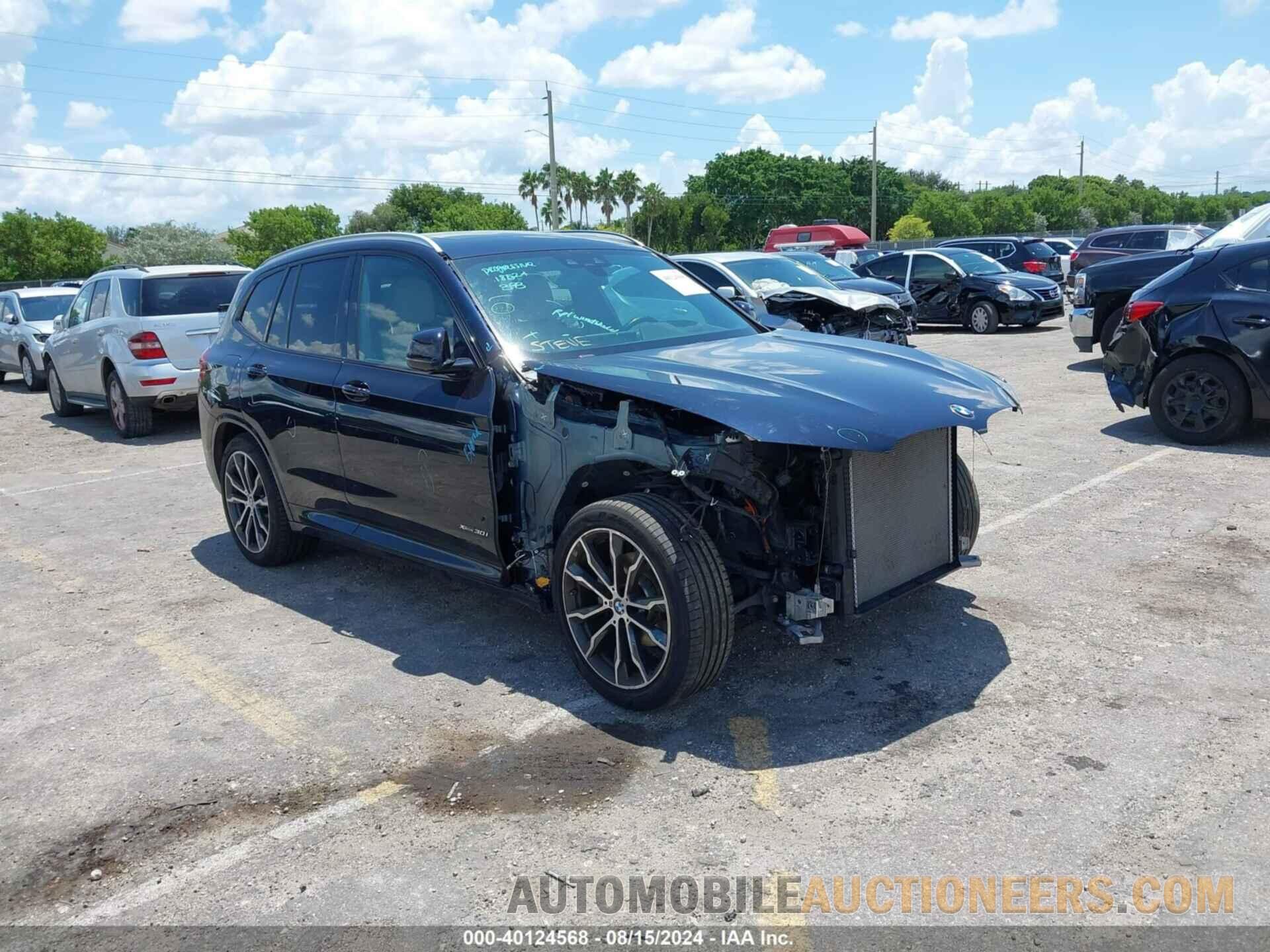 5UXTR9C57JLC68852 BMW X3 2018