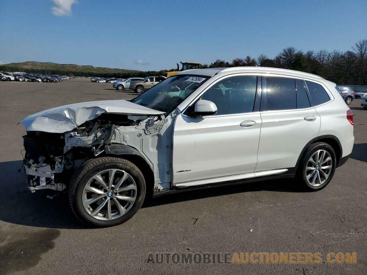 5UXTR9C57JLD57093 BMW X3 2018