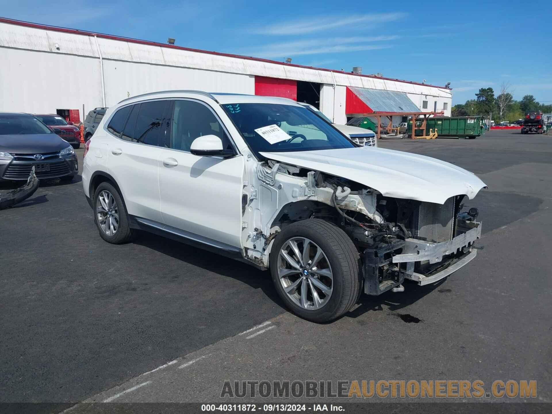 5UXTR9C57JLD67607 BMW X3 2018