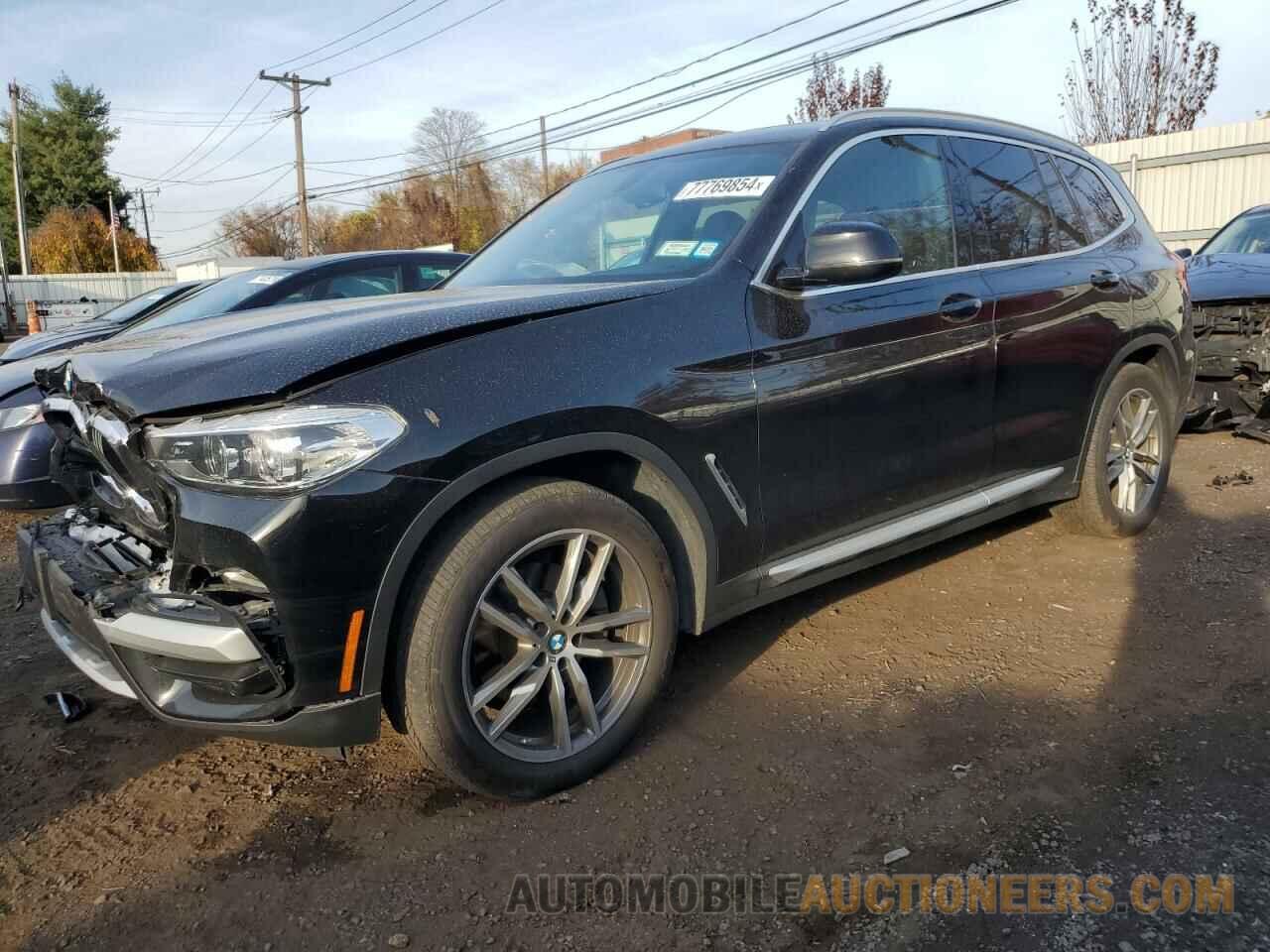 5UXTR9C57JLD74329 BMW X3 2018