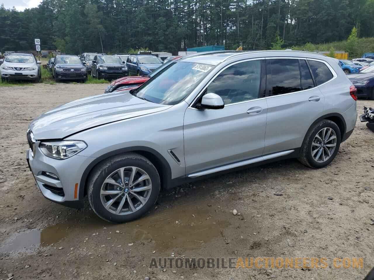 5UXTR9C57JLD88943 BMW X3 2018