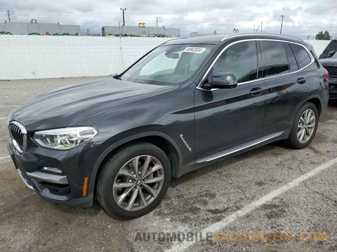 5UXTR9C57KLD93013 BMW X3 2019