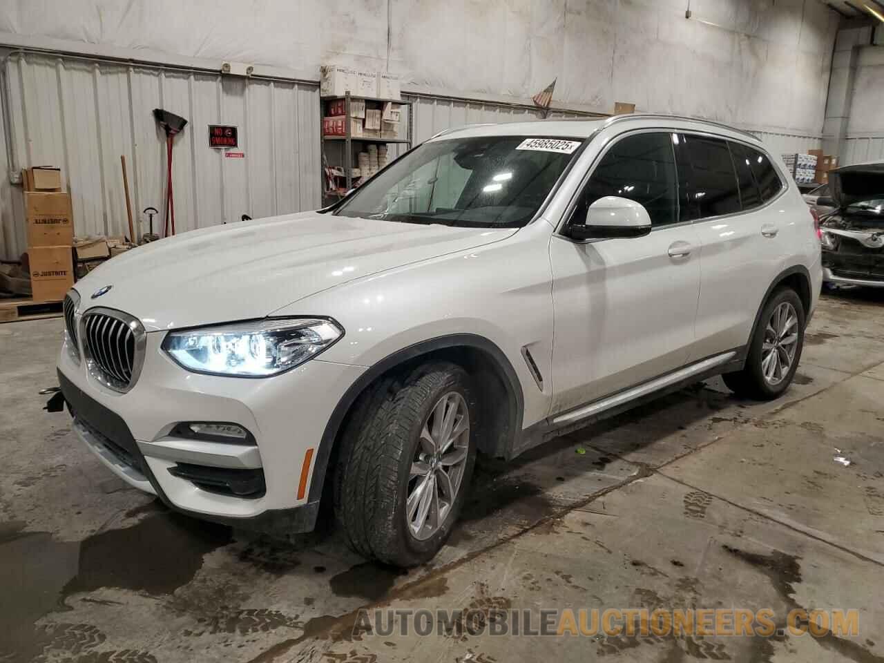 5UXTR9C57KLE18234 BMW X3 2019