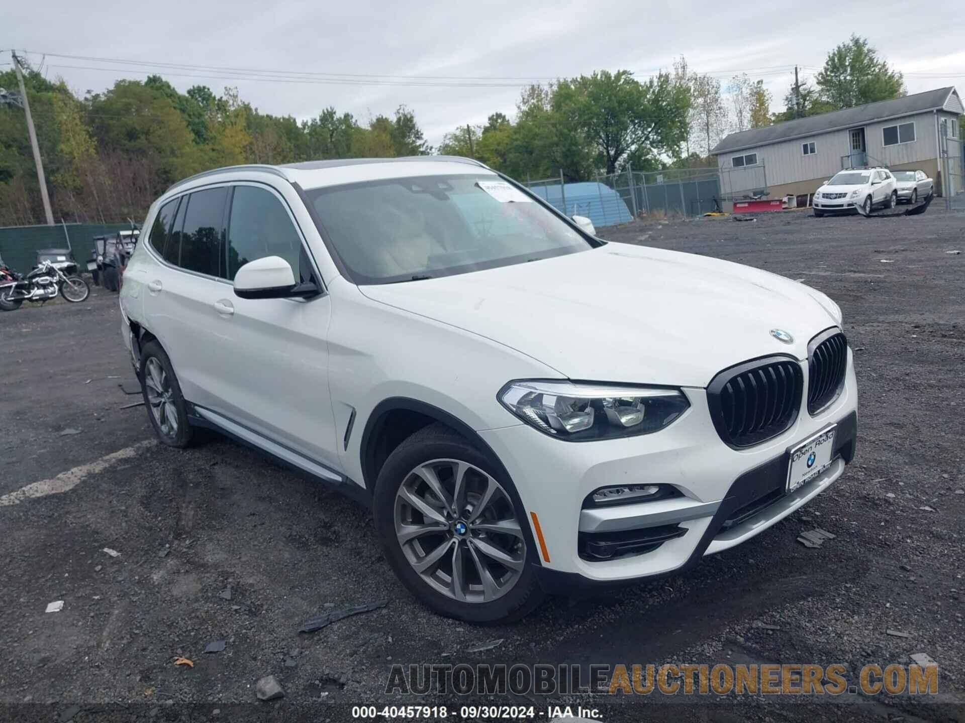 5UXTR9C57KLE21862 BMW X3 2019