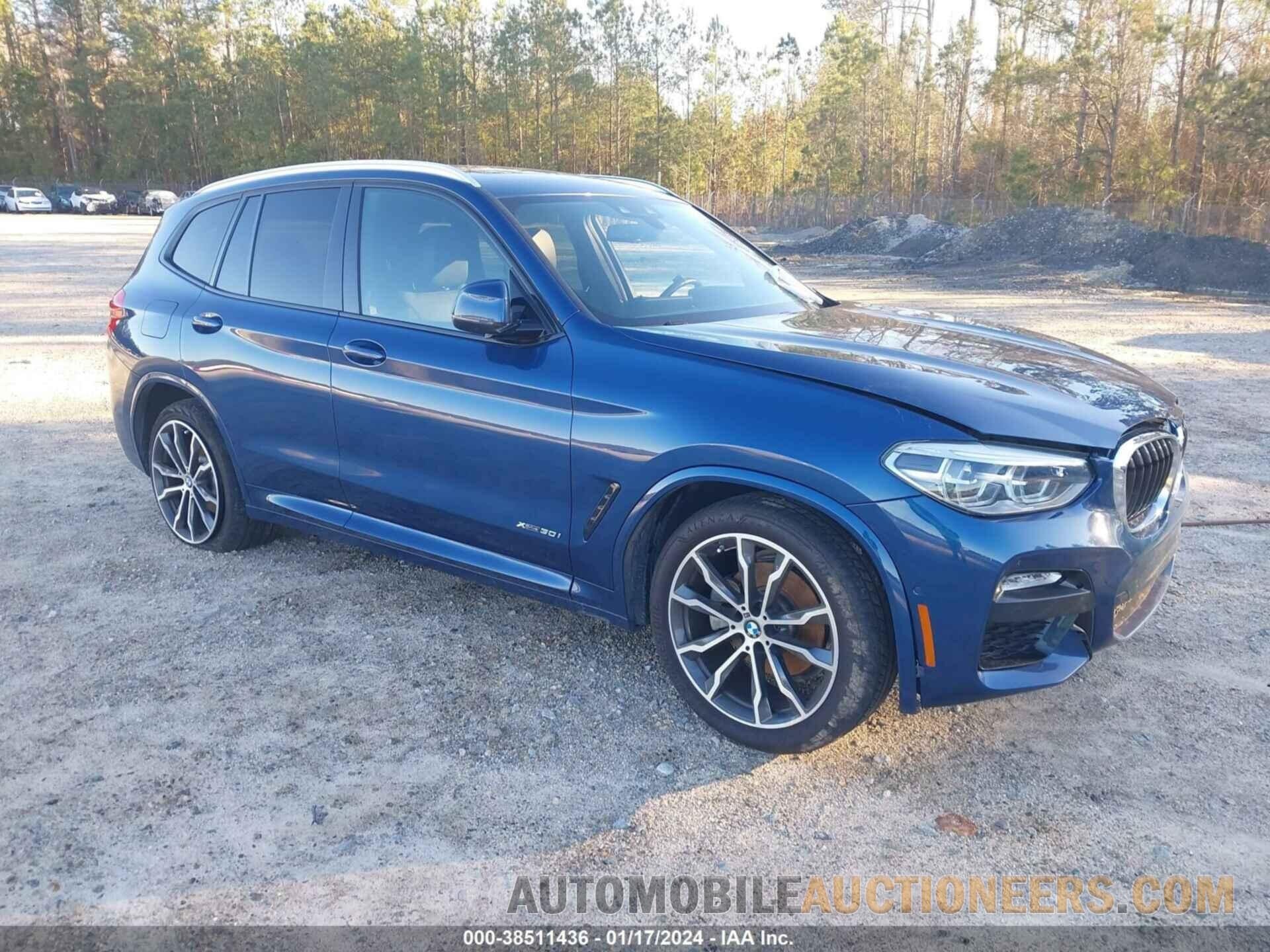 5UXTR9C58JLC74272 BMW X3 2018