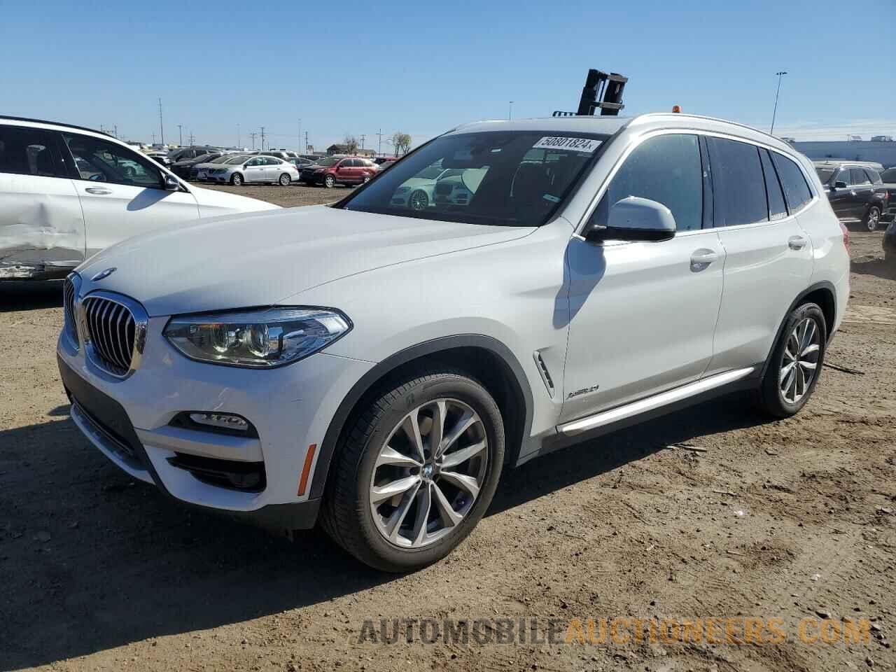 5UXTR9C58JLC80721 BMW X3 2018