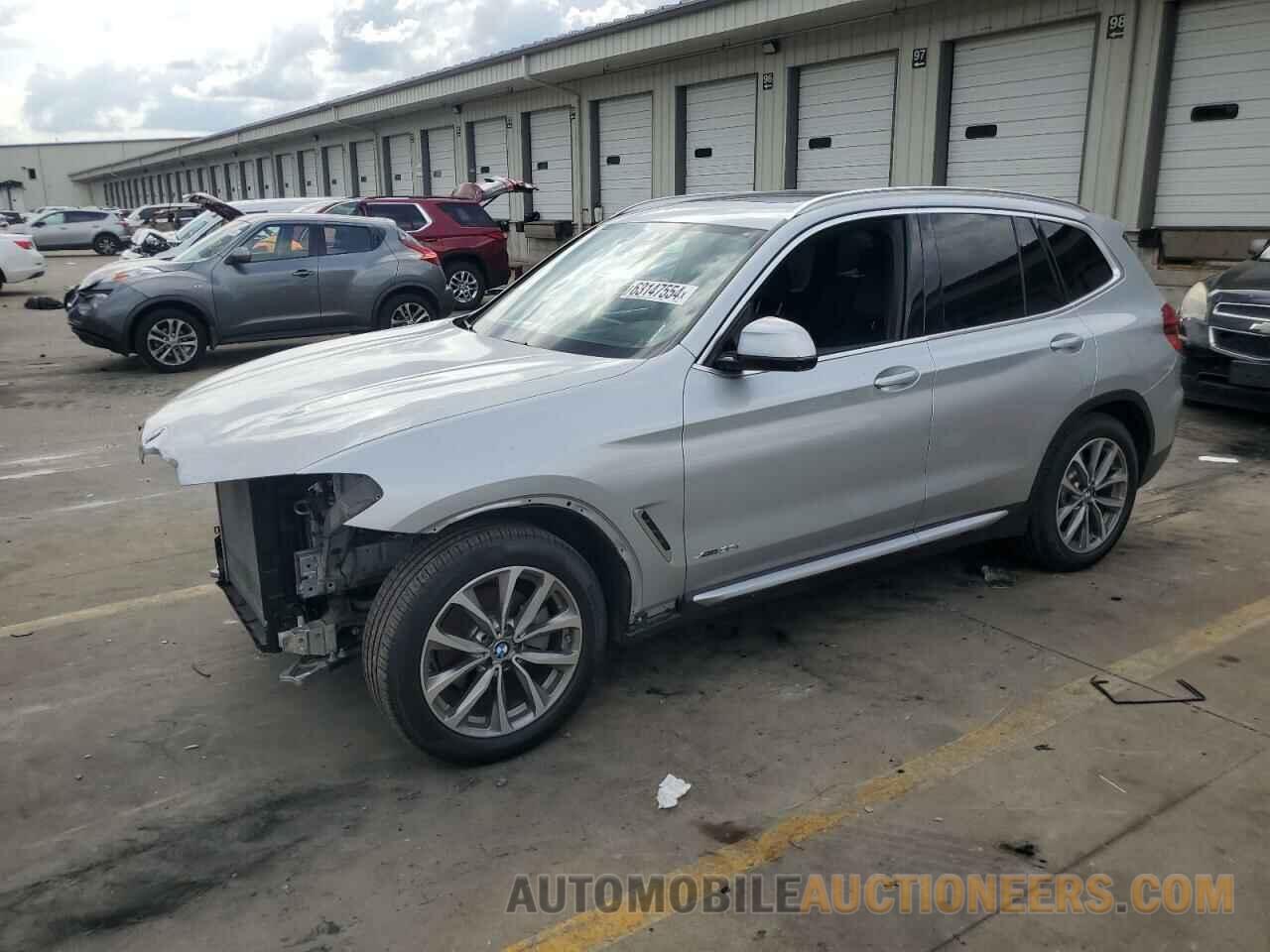 5UXTR9C58JLC83425 BMW X3 2018