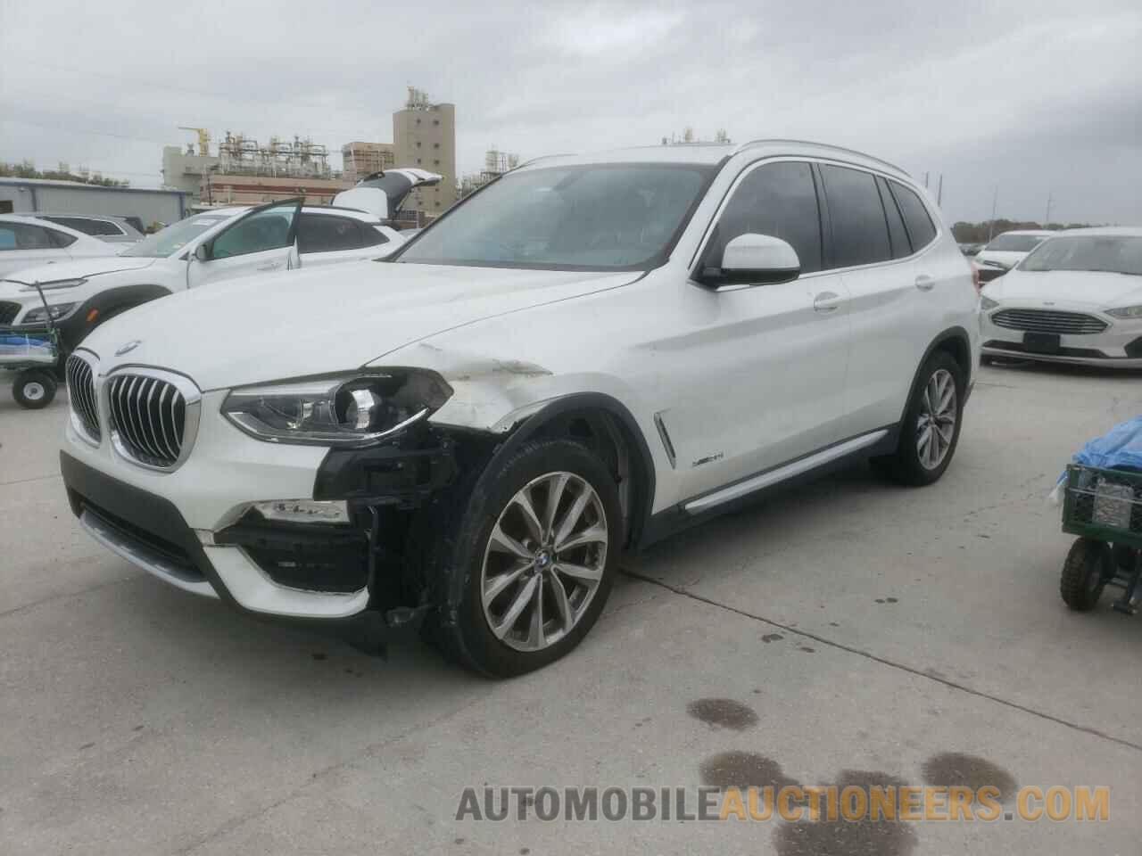 5UXTR9C58JLD57734 BMW X3 2018