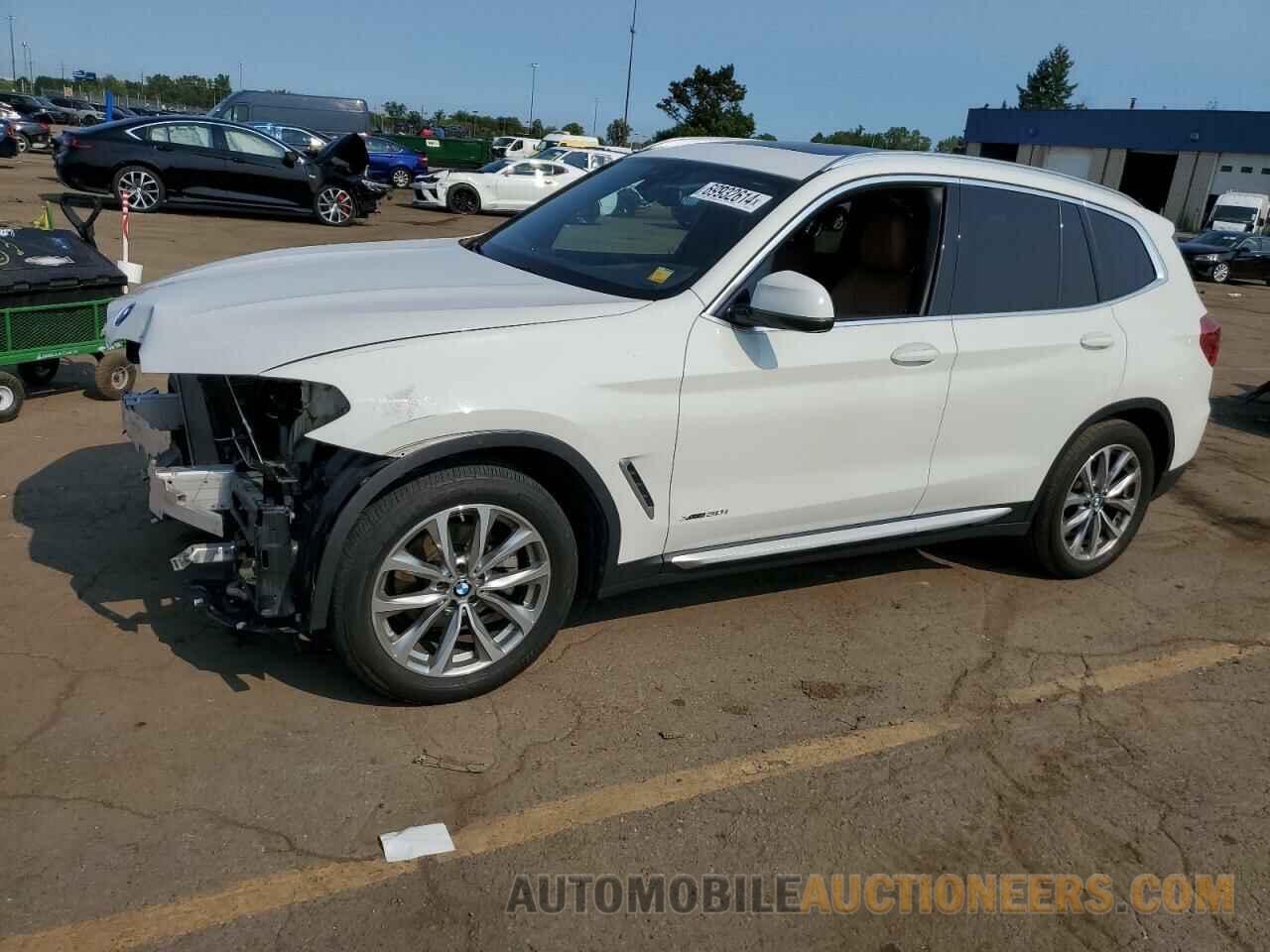 5UXTR9C58JLD64392 BMW X3 2018