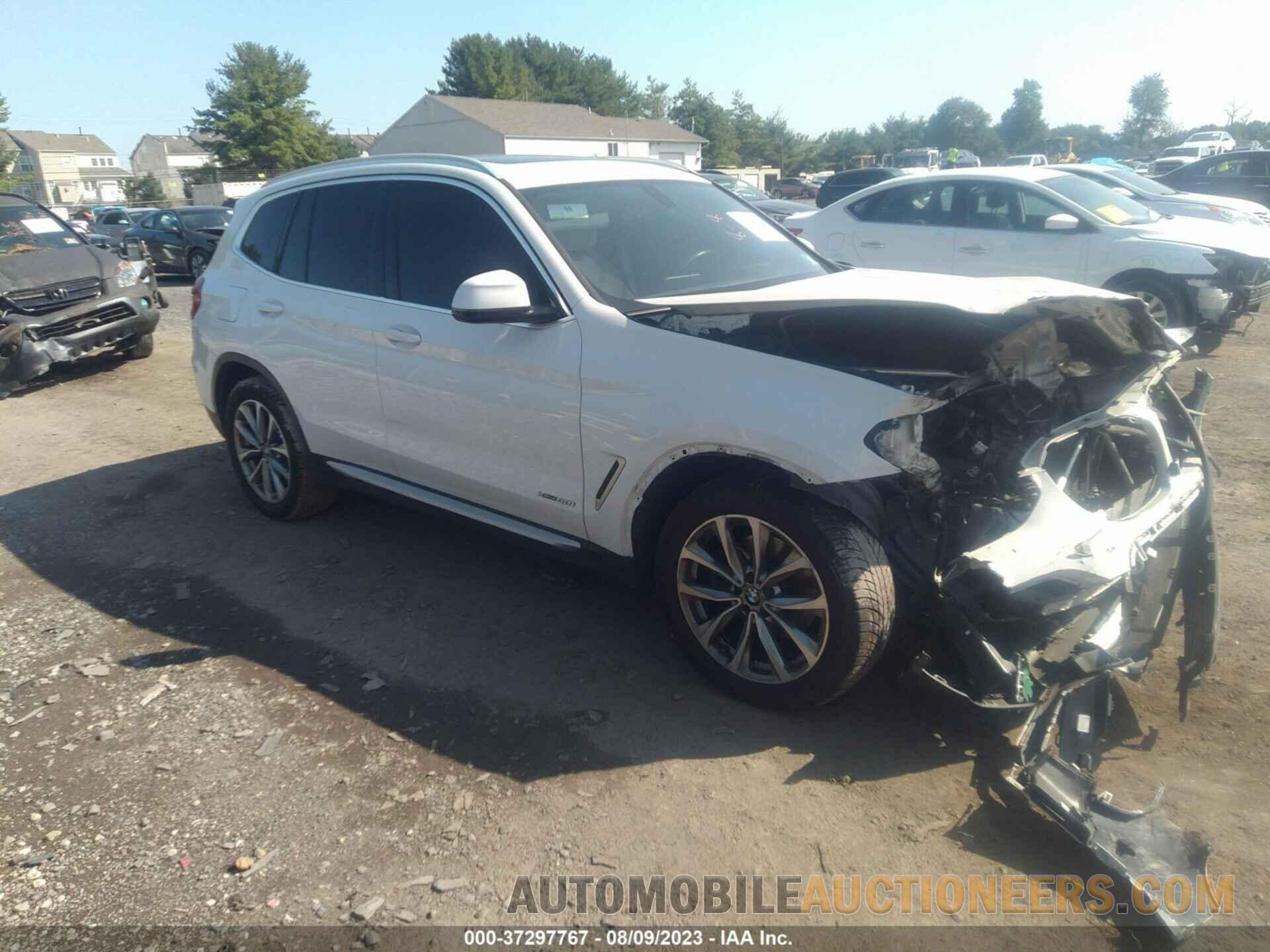 5UXTR9C58JLD66708 BMW X3 2018