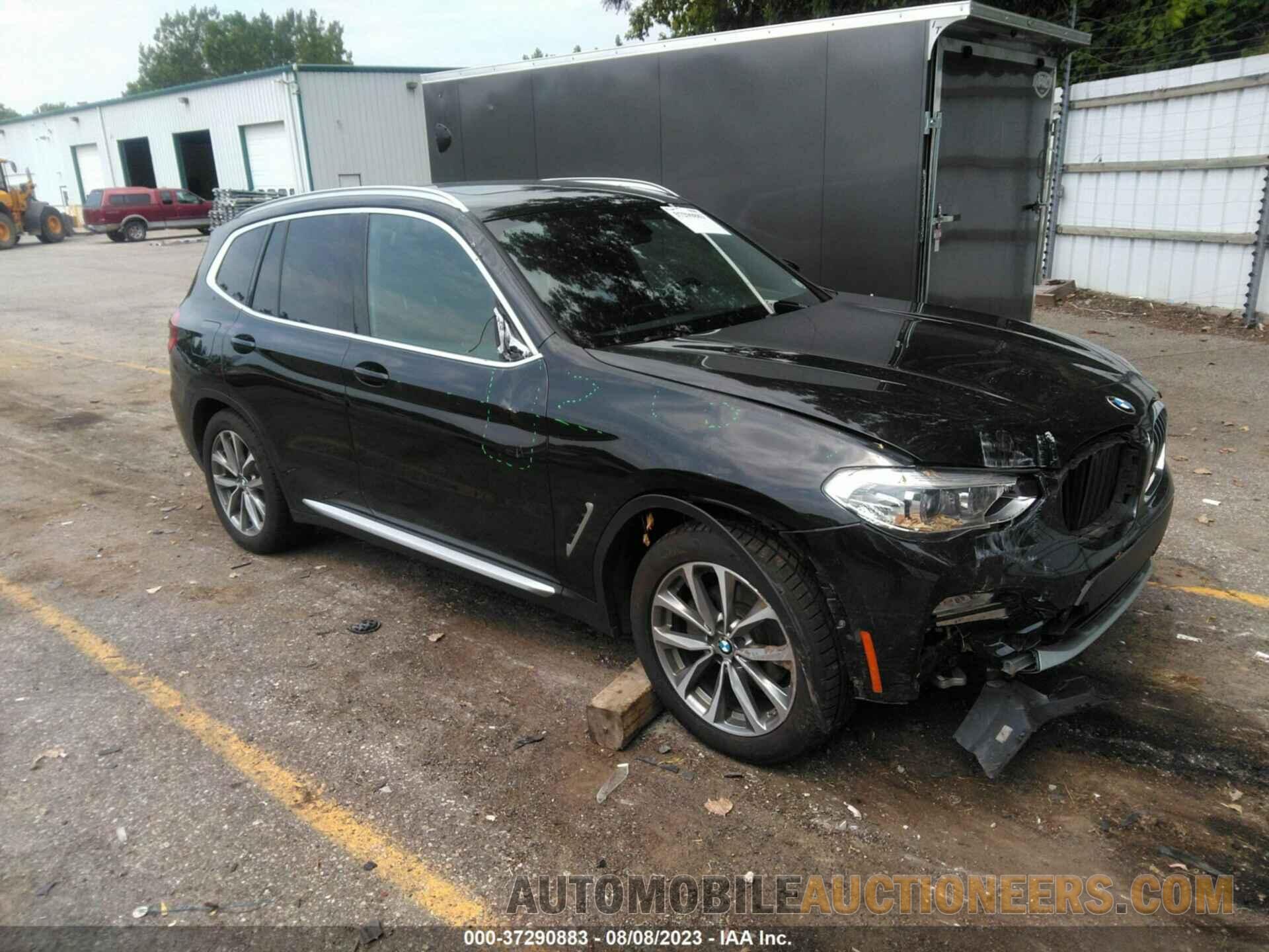 5UXTR9C58JLD70810 BMW X3 2018