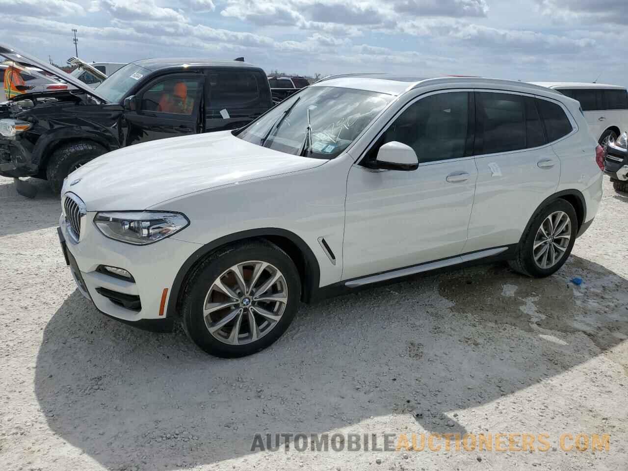 5UXTR9C58JLD71360 BMW X3 2018