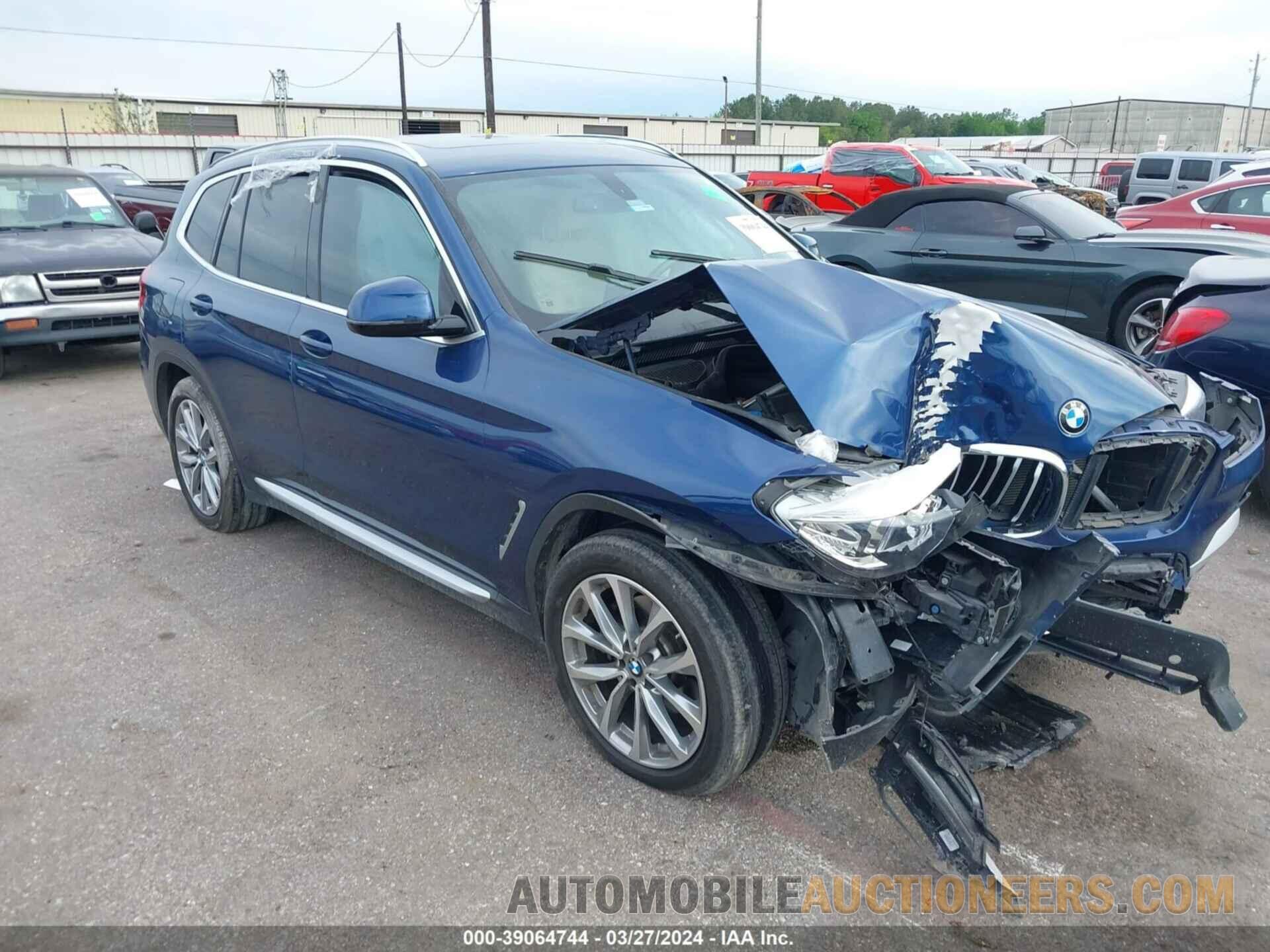 5UXTR9C58JLD71648 BMW X3 2018