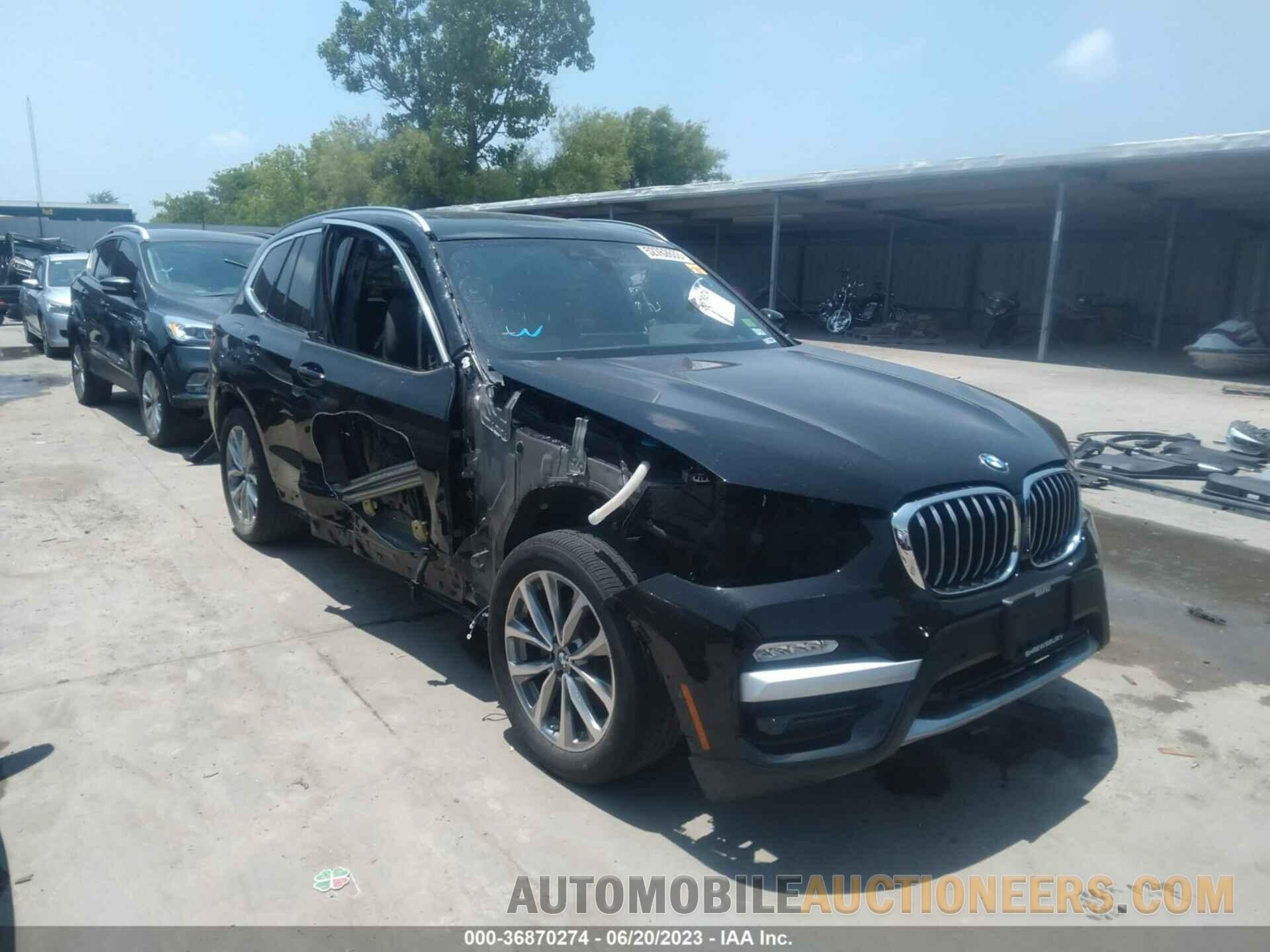 5UXTR9C58KLE13267 BMW X3 2019