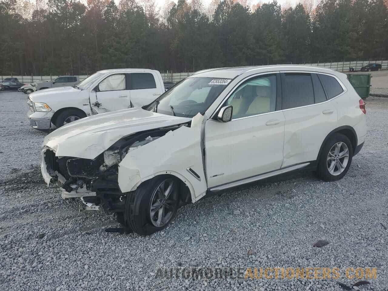 5UXTR9C59JLC72594 BMW X3 2018