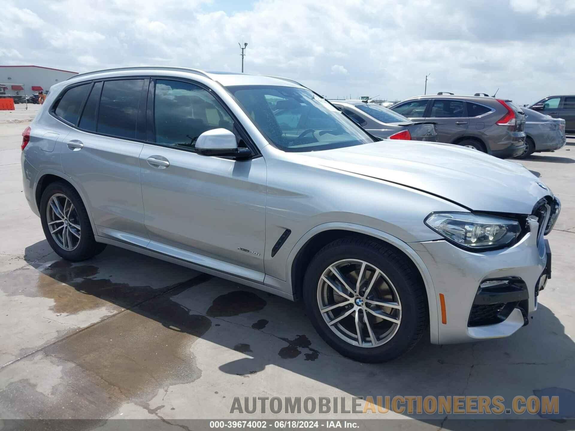 5UXTR9C59JLD62599 BMW X3 2018