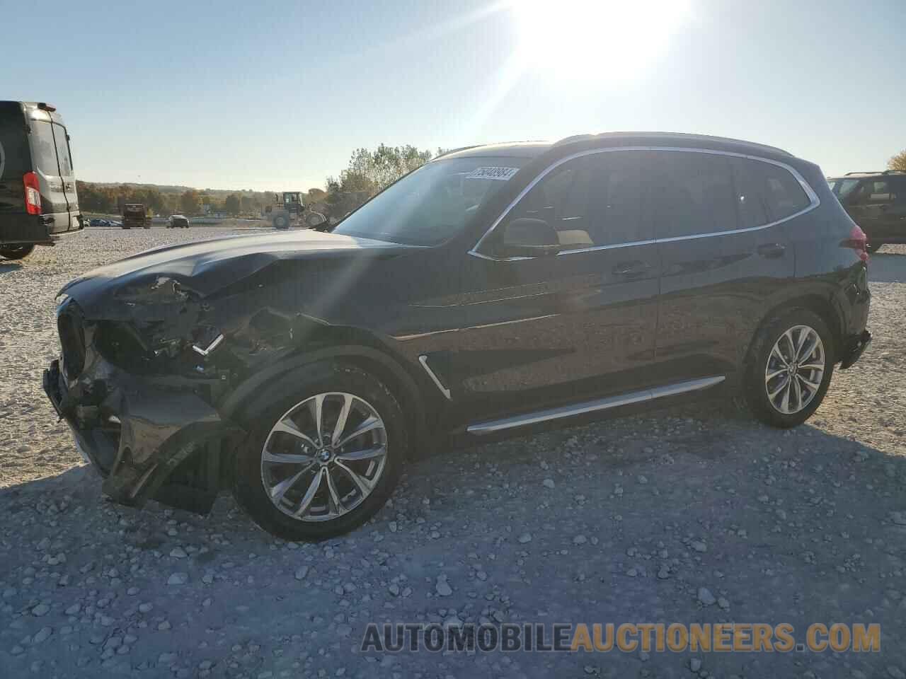 5UXTR9C59JLD70430 BMW X3 2018